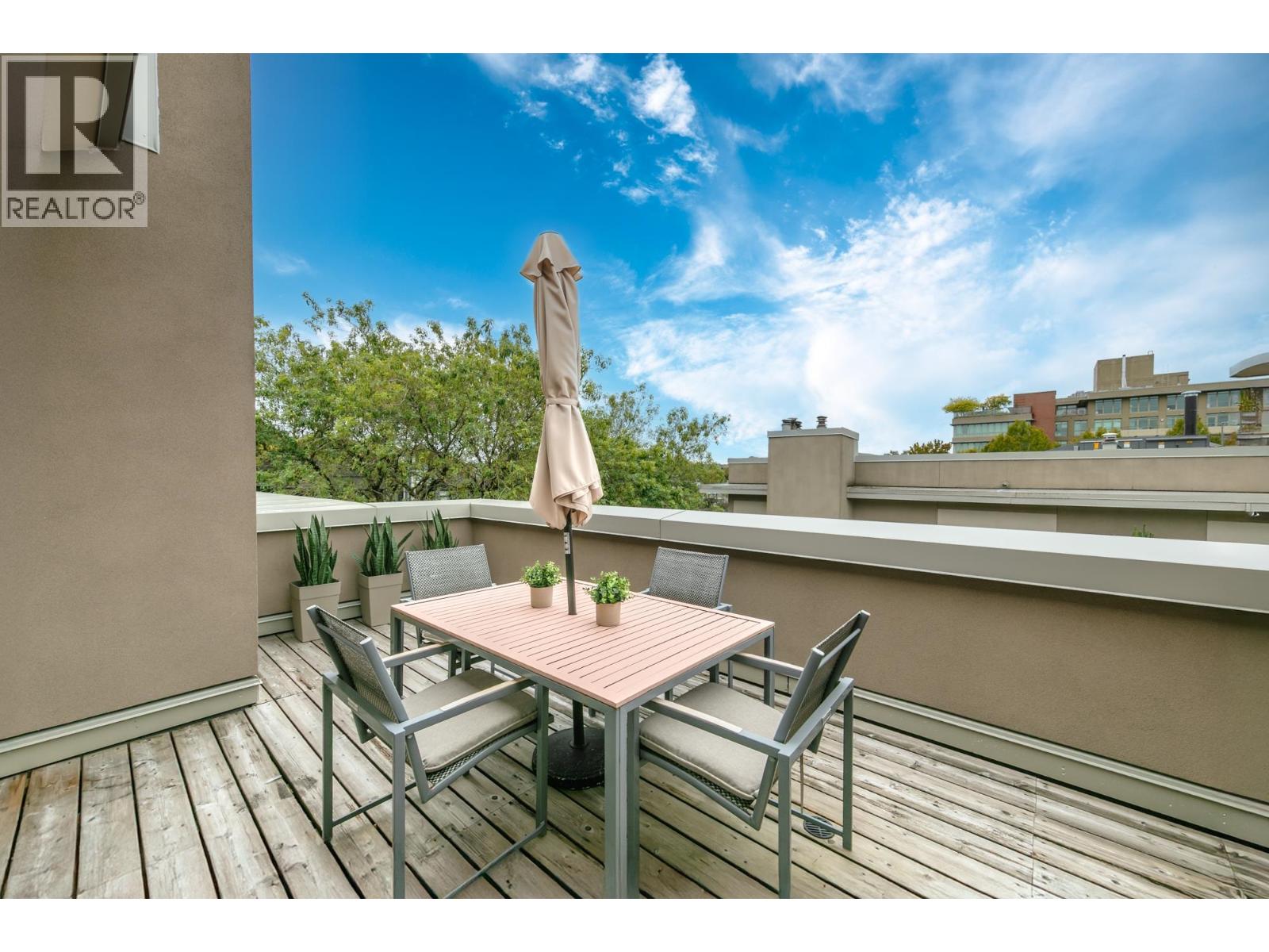 410 2161 W 12TH AVENUE, Vancouver