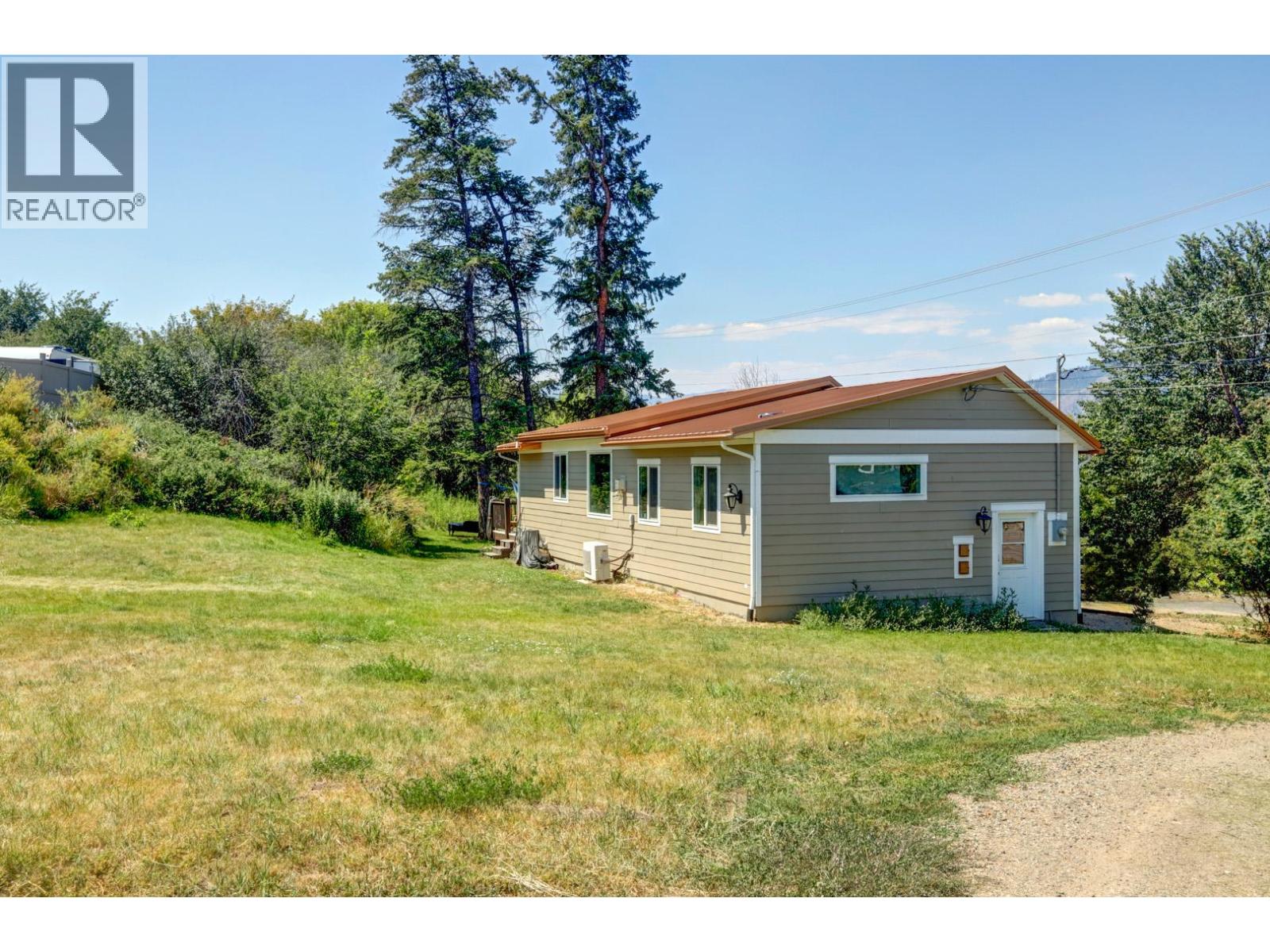  6226 Okanagan Avenue, Vernon