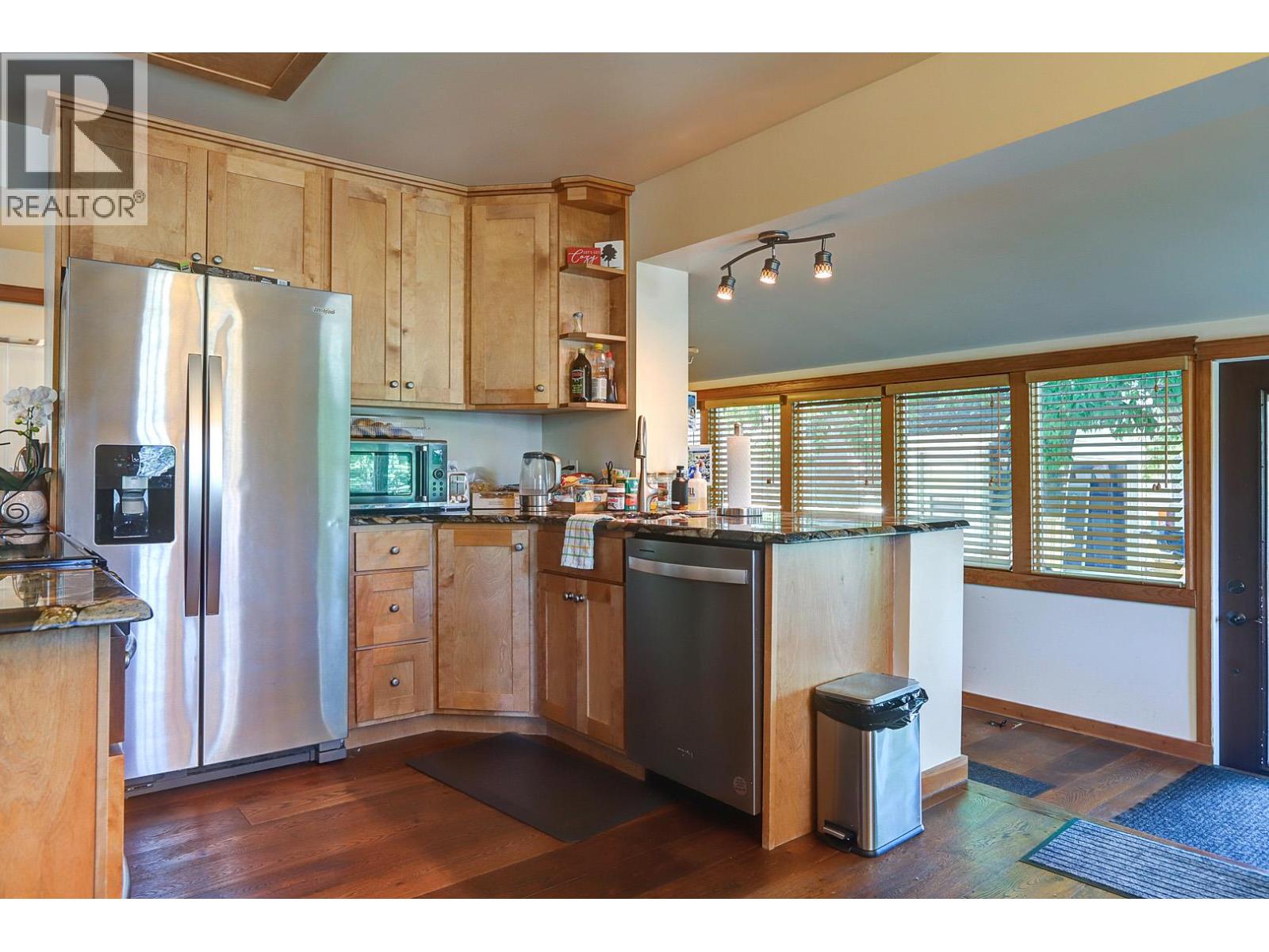  6226 Okanagan Avenue, Vernon