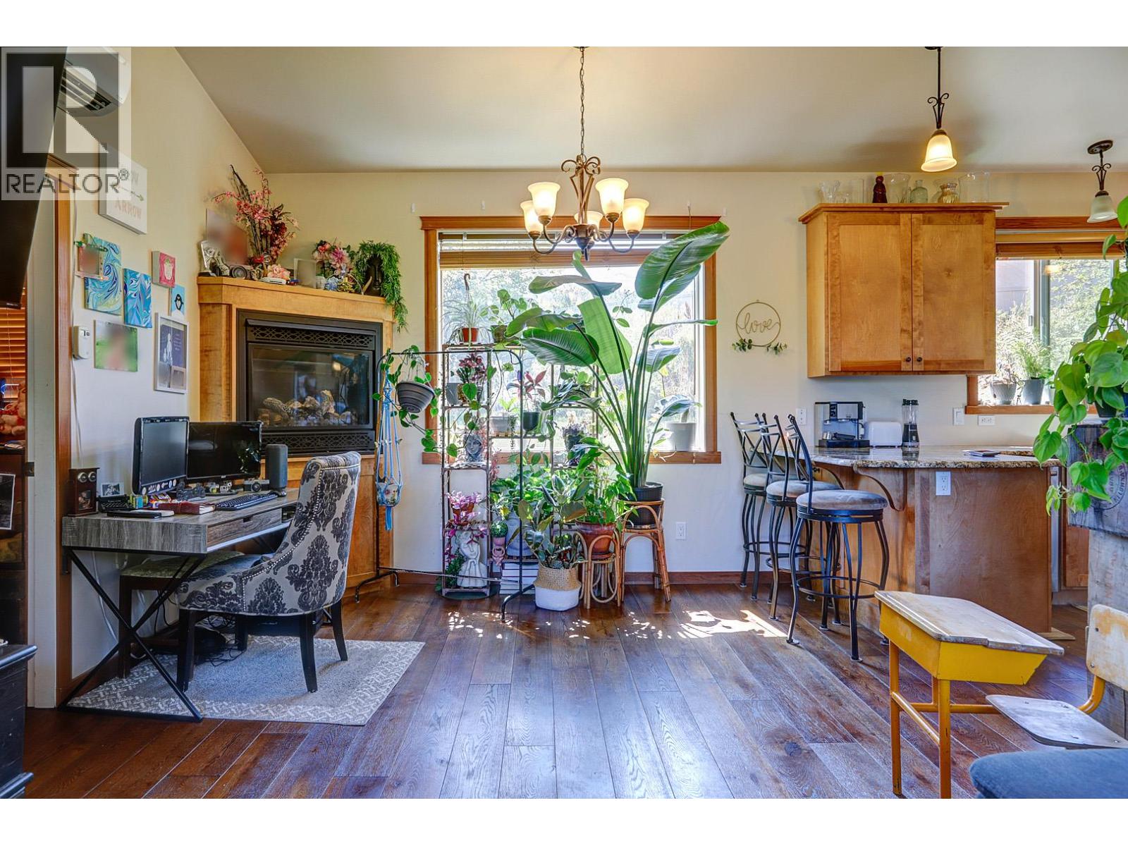  6226 Okanagan Avenue, Vernon