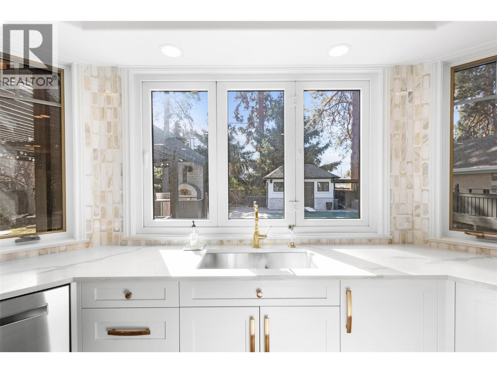  539 Metcalfe Avenue, Kelowna