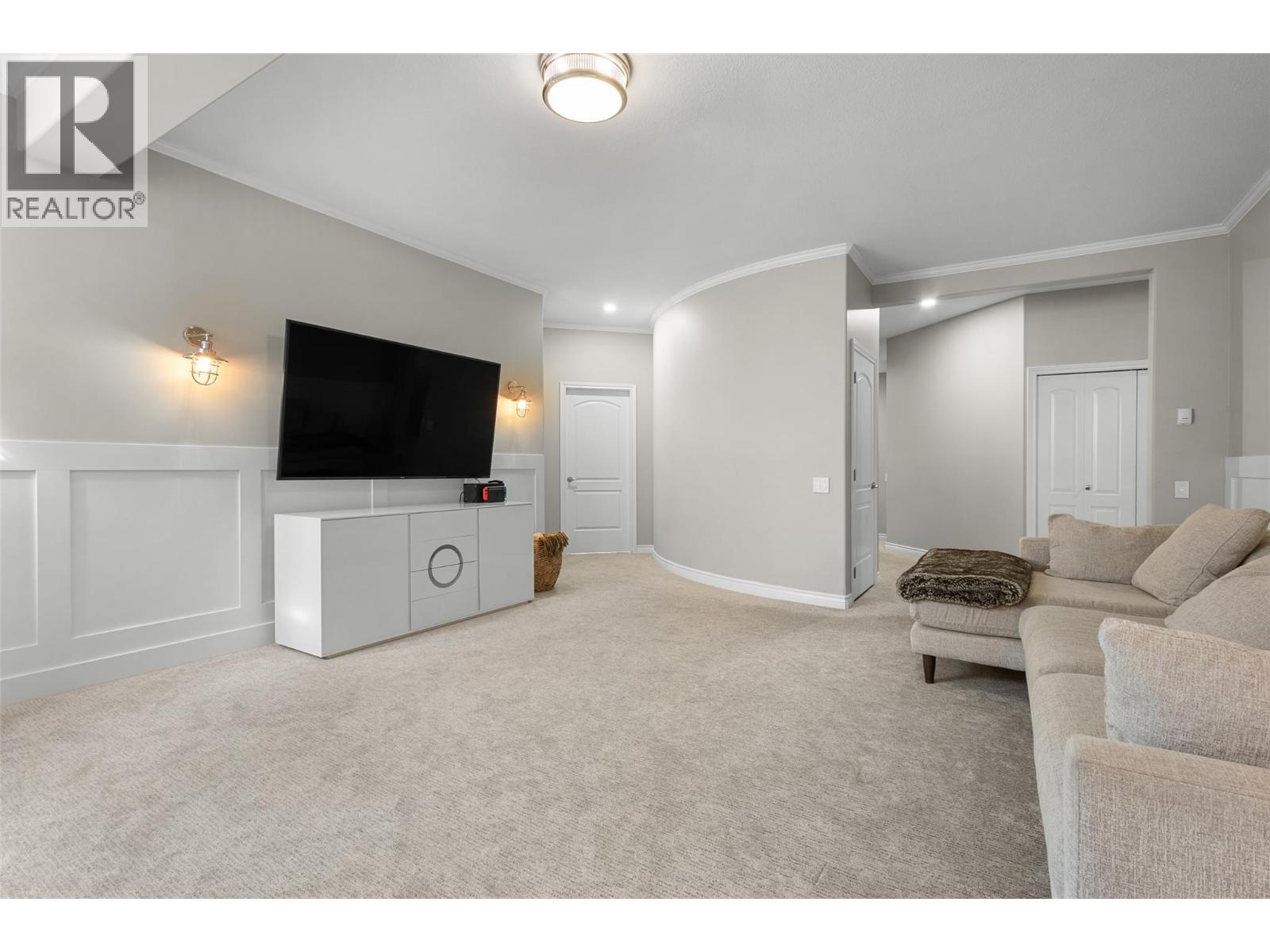  539 Metcalfe Avenue, Kelowna
