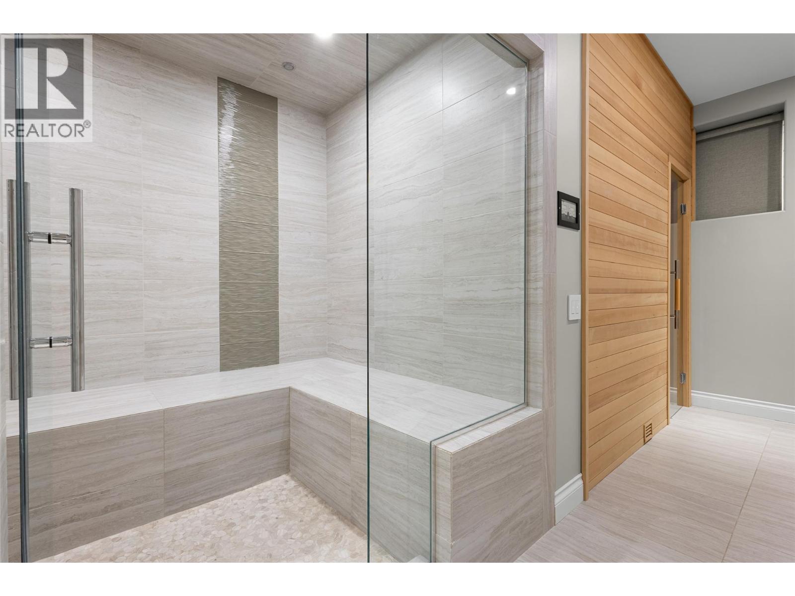 539 Metcalfe Avenue - 55