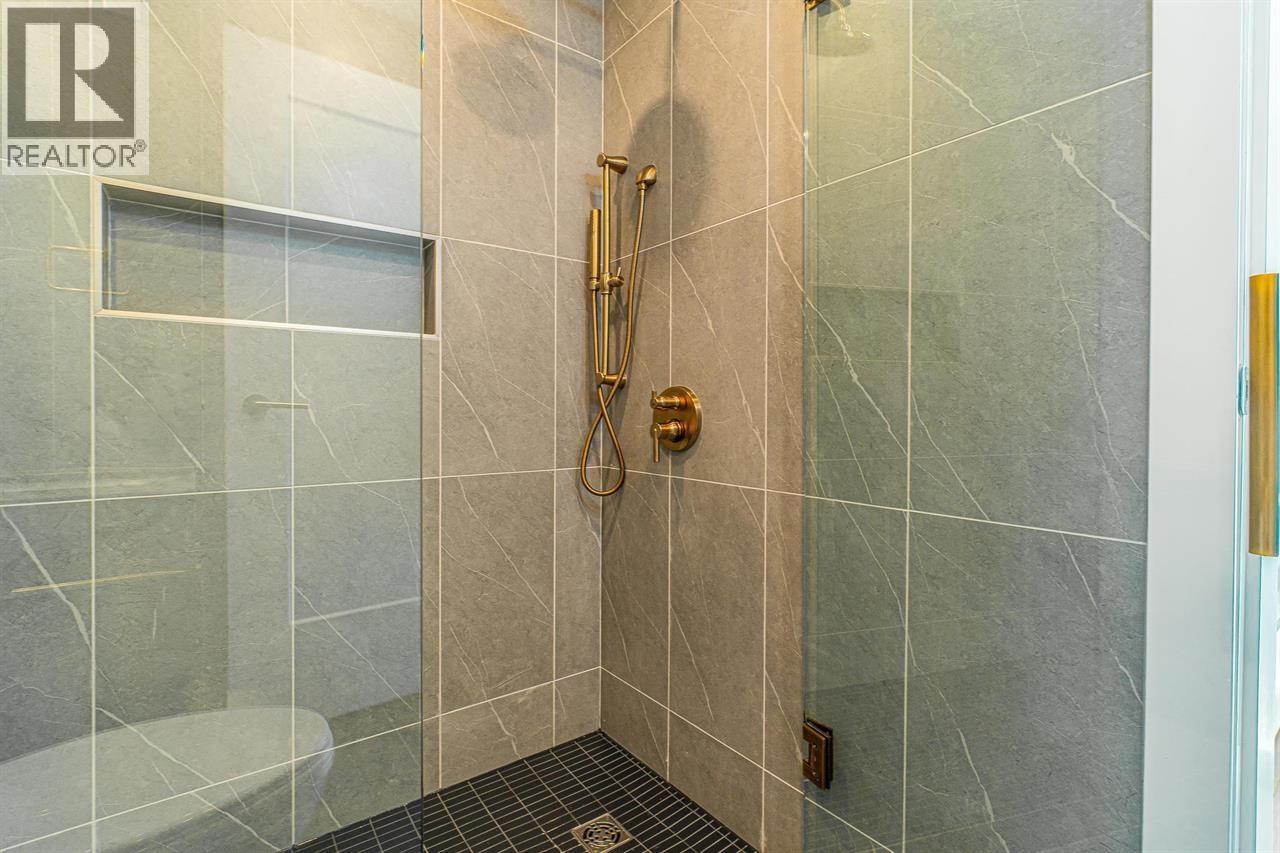 209 5007 ASH STREET, Vancouver
