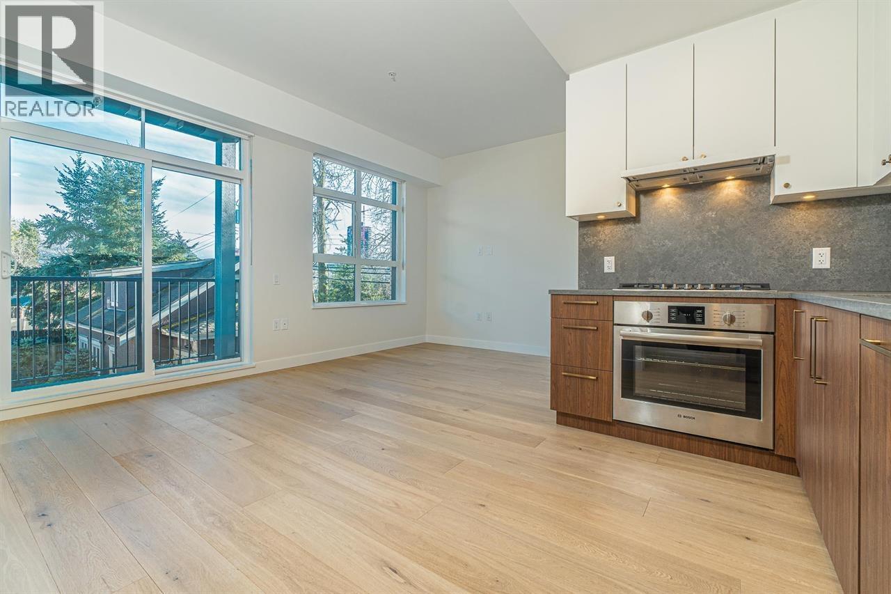 209 5007 ASH STREET, Vancouver