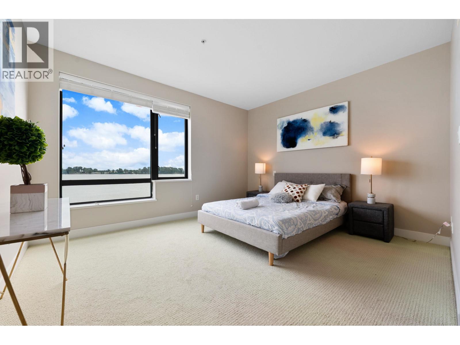 #311-14300 RIVERPORT Way, Richmond