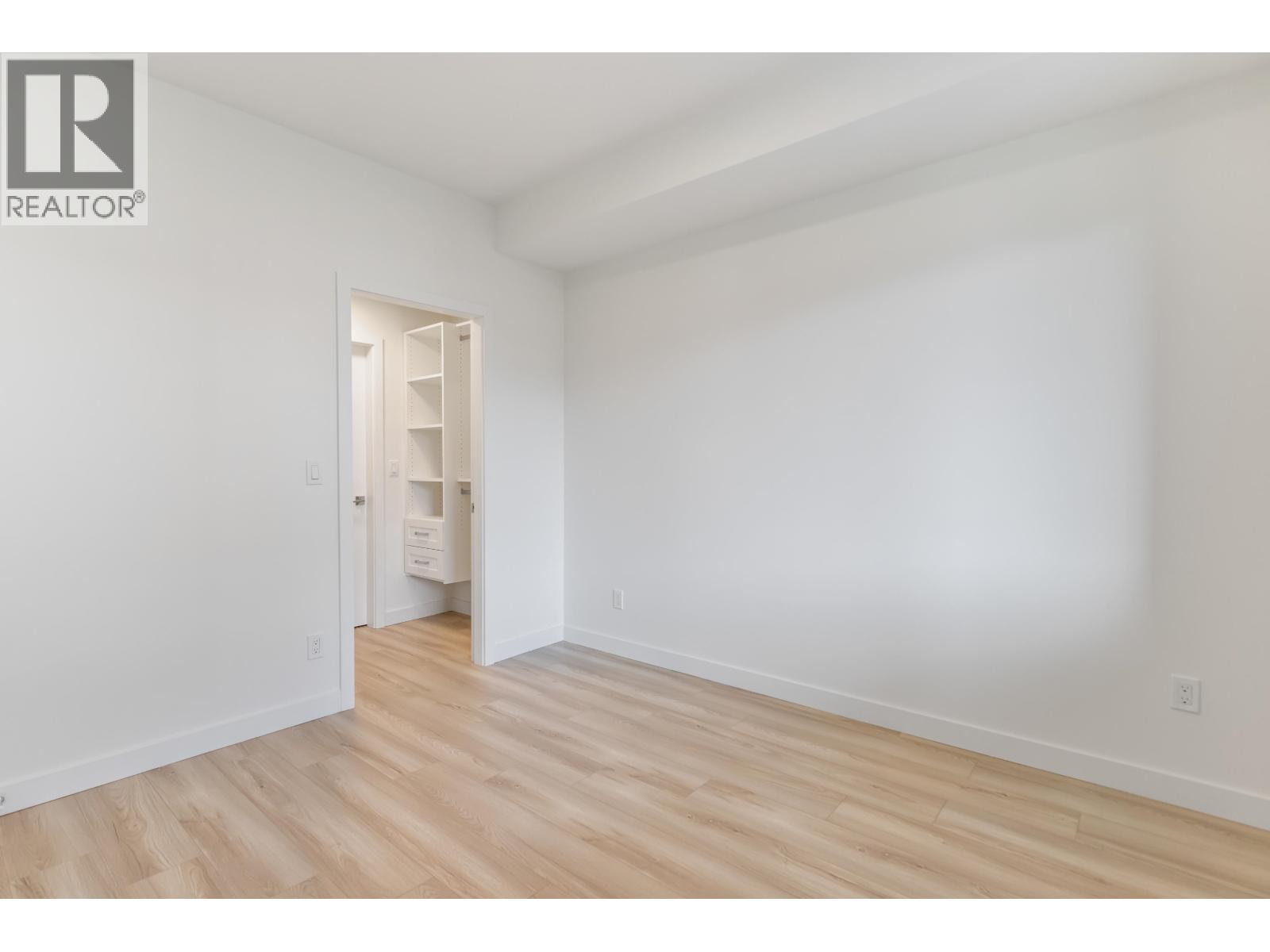 309 11913 BURNETT STREET, Maple Ridge