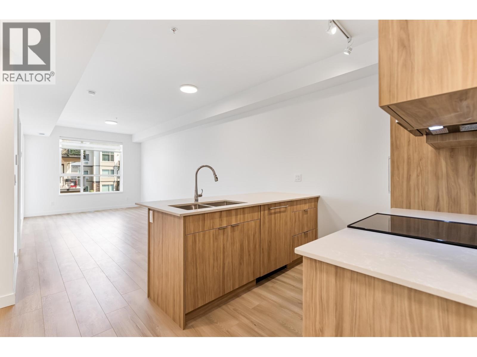 309 11913 BURNETT STREET, Maple Ridge