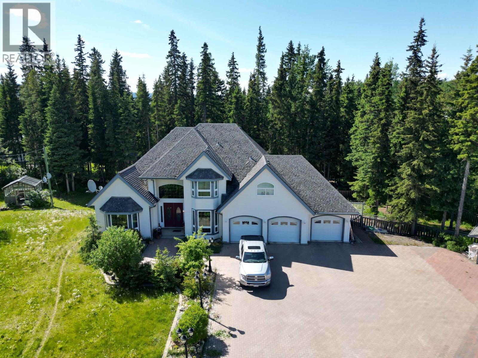 585 5TH Avenue, Burns Lake