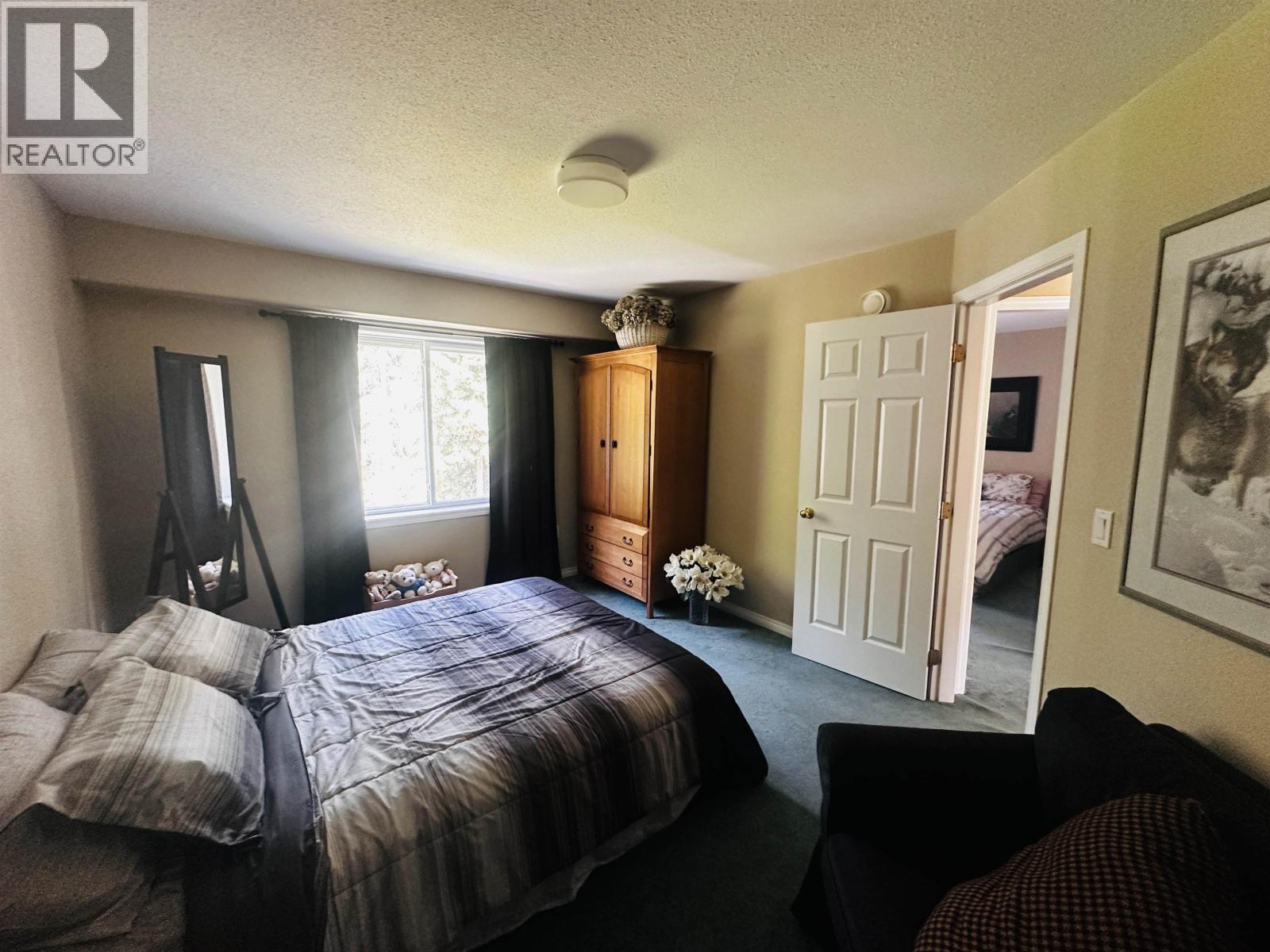 585 5TH Avenue, Burns Lake