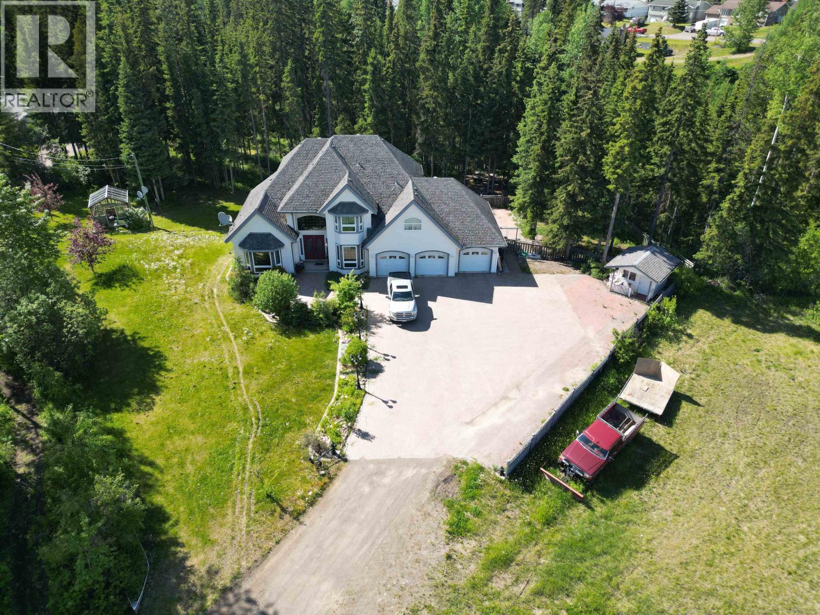 585 5TH Avenue, Burns Lake