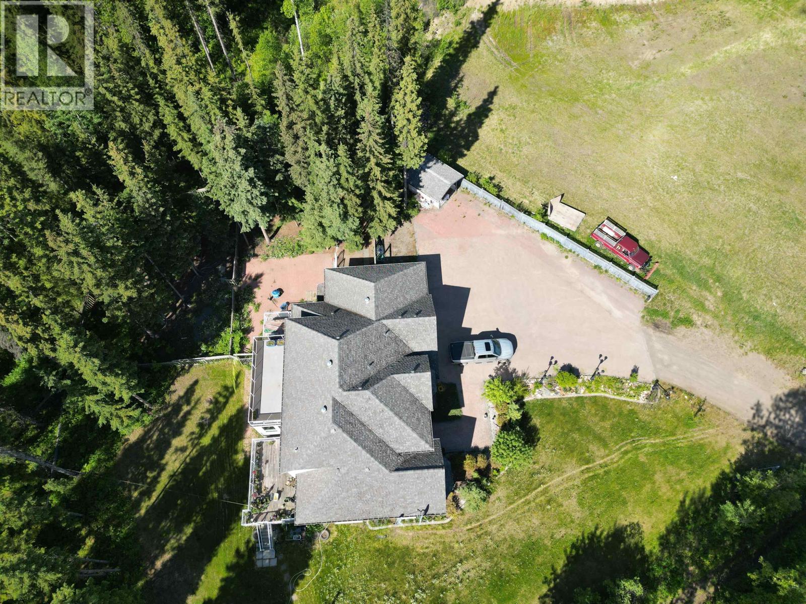 585 5TH Avenue, Burns Lake