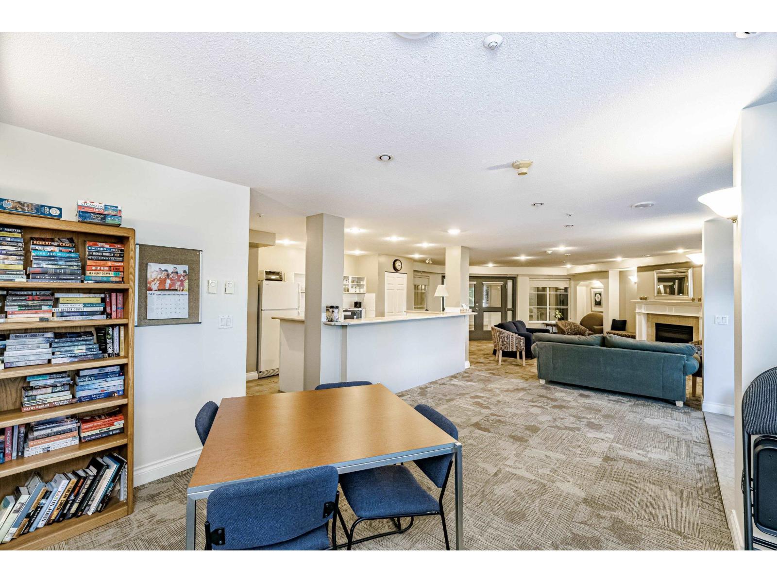 102 20448 PARK AVENUE, Langley