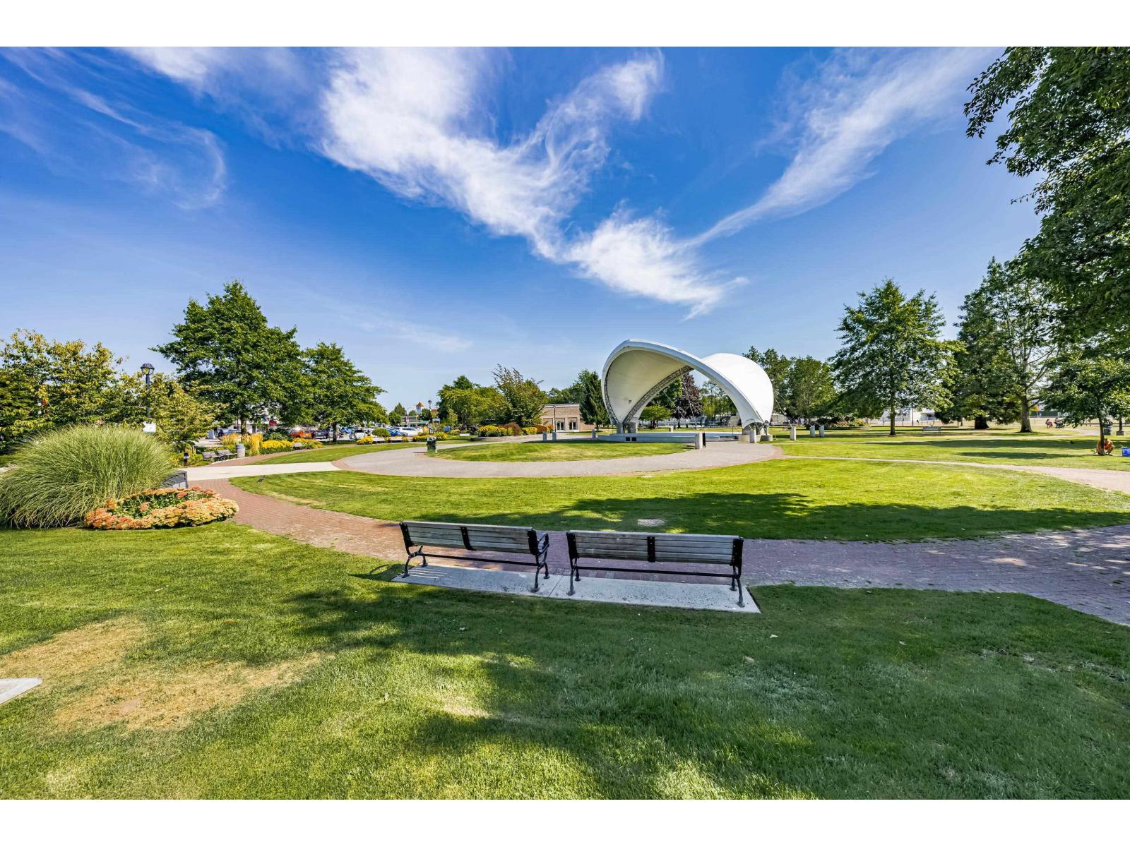 102 20448 PARK AVENUE, Langley