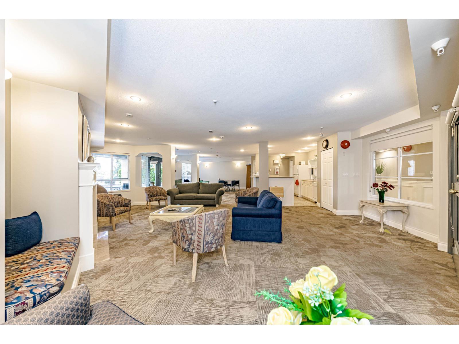 102 20448 PARK AVENUE, Langley