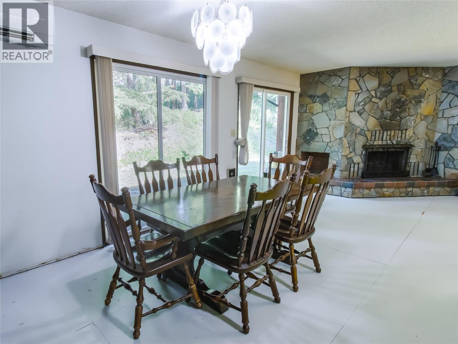 8043 97A Highway, Mara