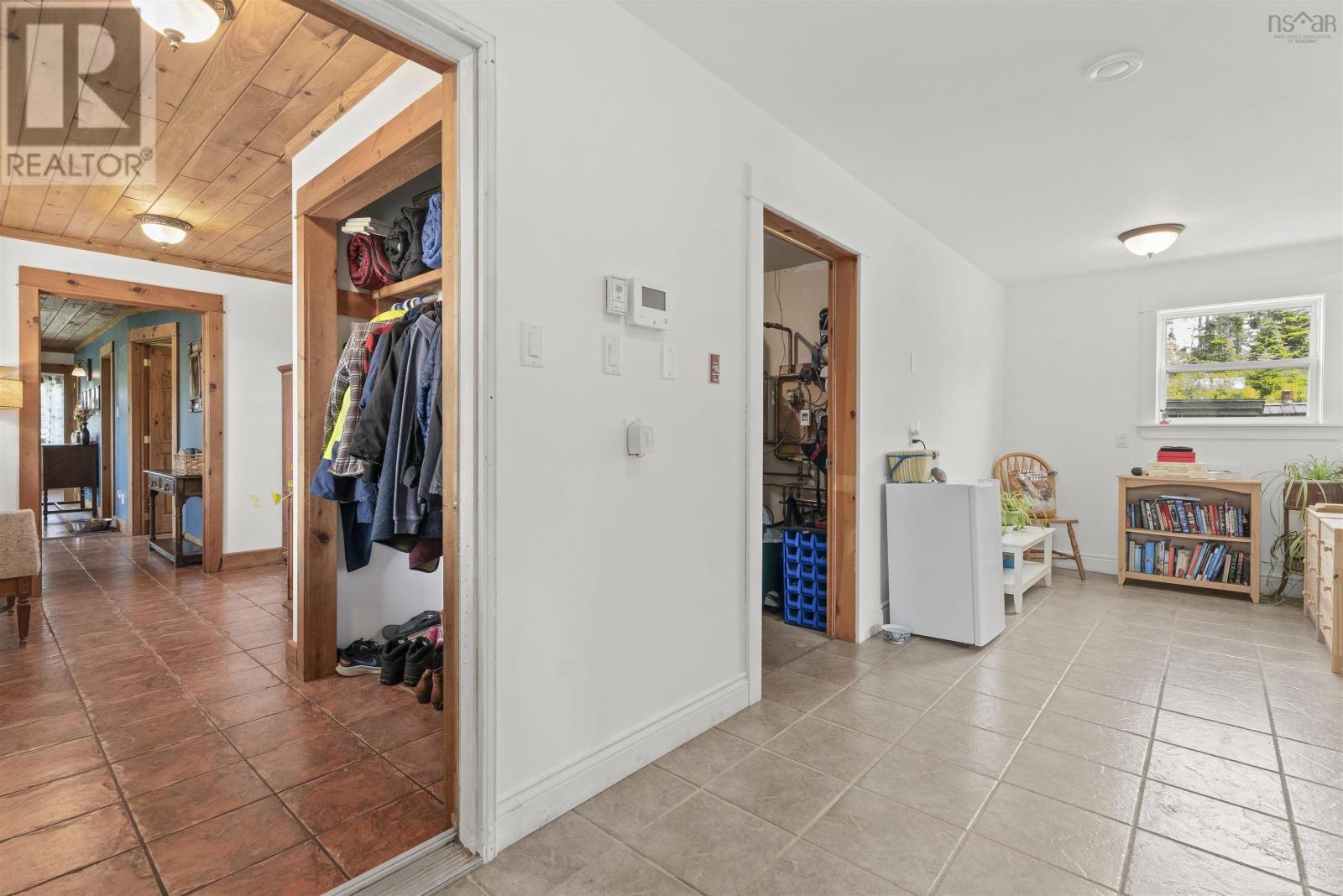 Property 21 of 51 of 1625 Station Road