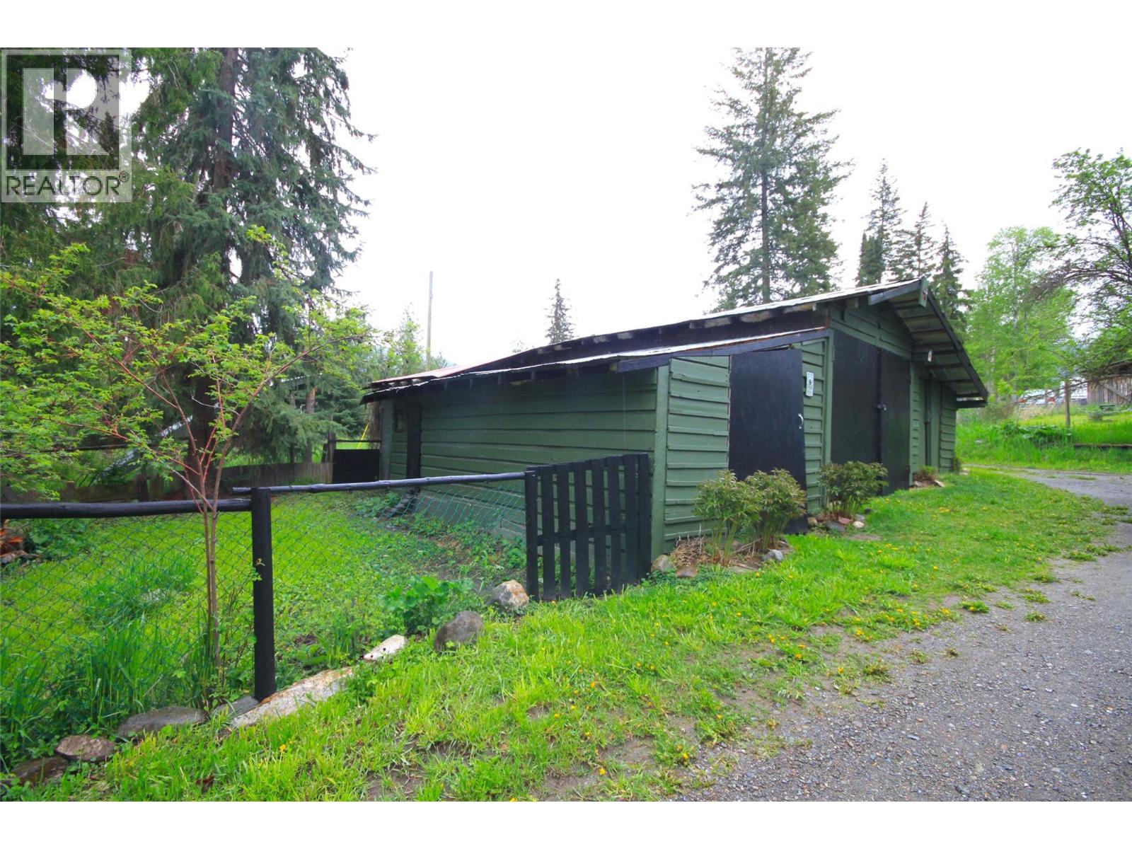 3194 Creighton Valley Road, Cherryville