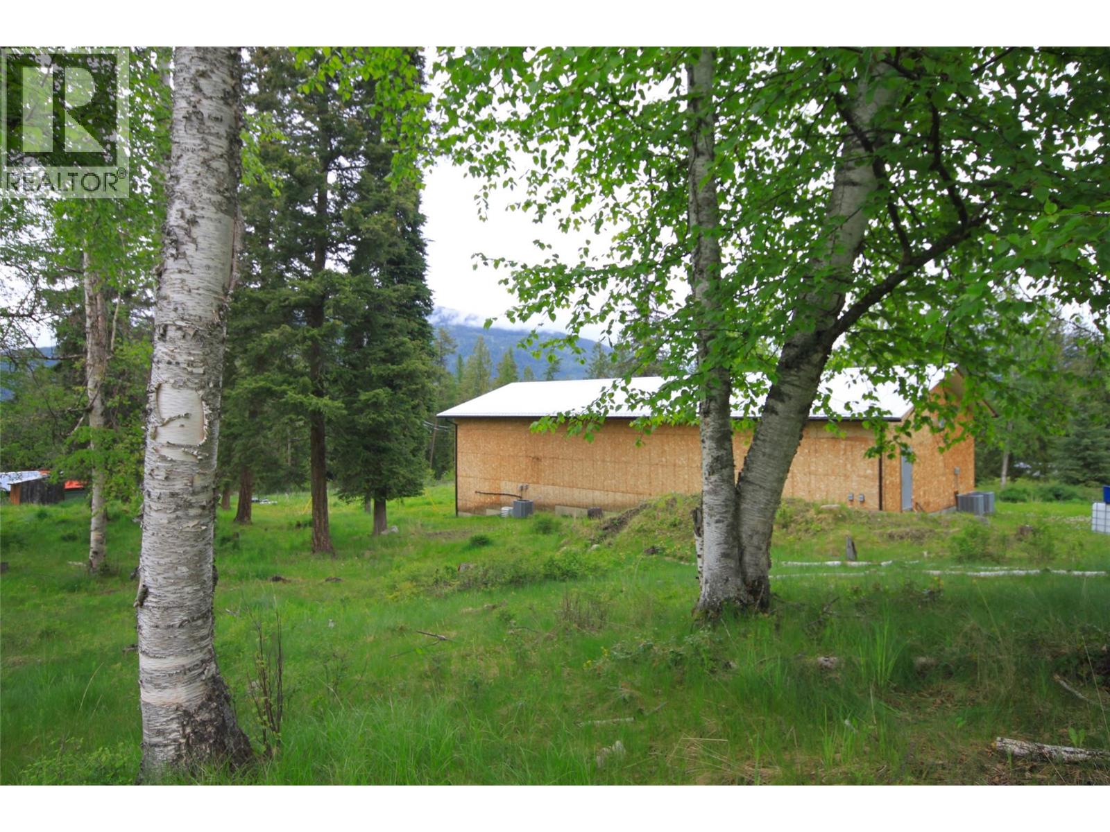 3194 Creighton Valley Road, Cherryville