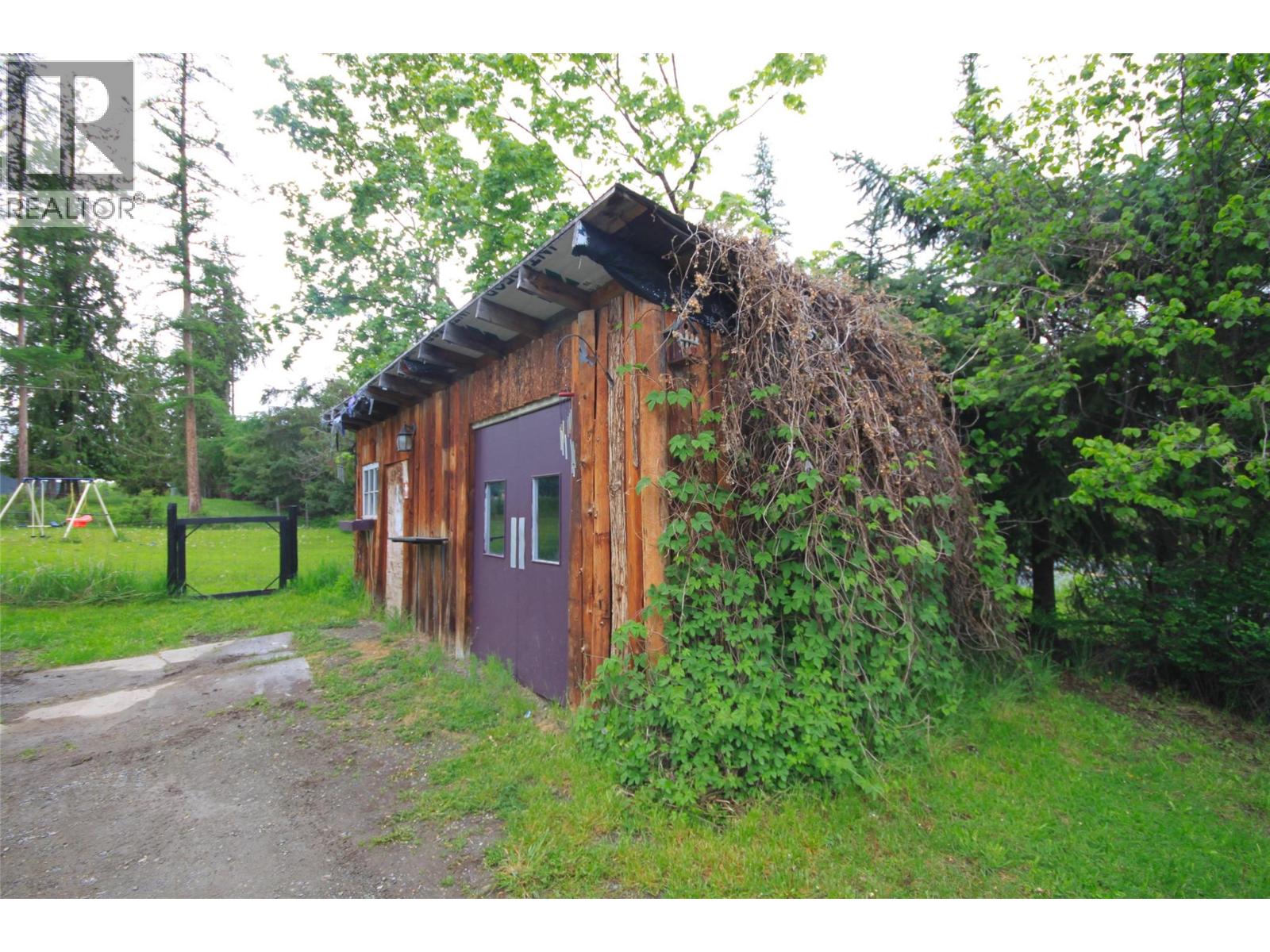 3194 Creighton Valley Road, Cherryville