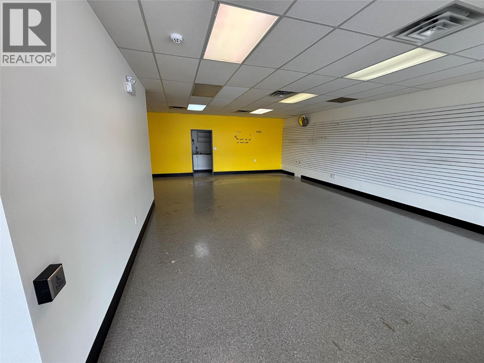 3 3100 35th Street, Vernon