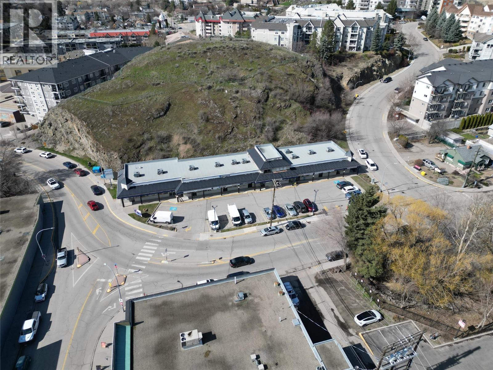 1 3100 35th Street, Vernon