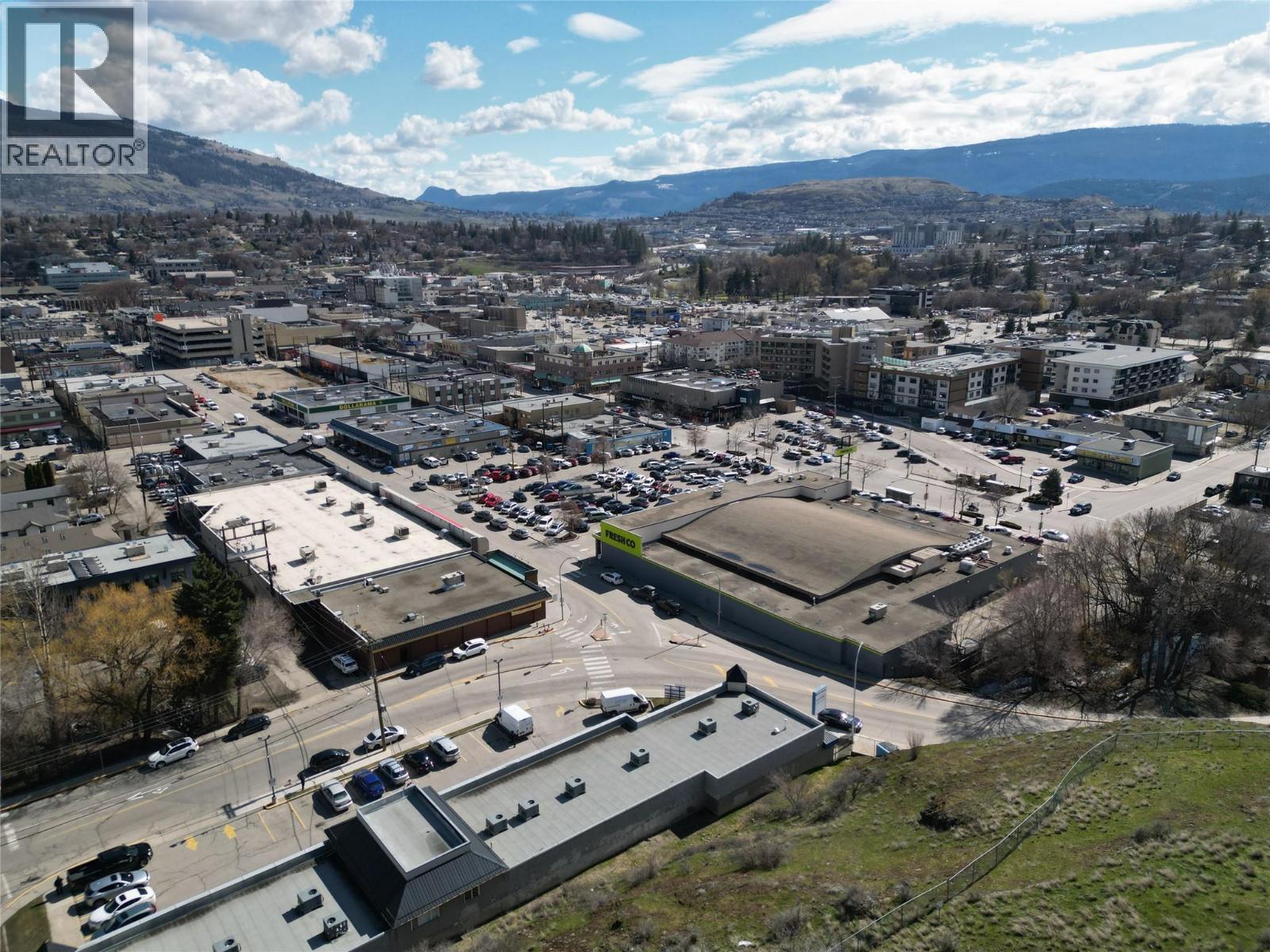 1 3100 35th Street, Vernon