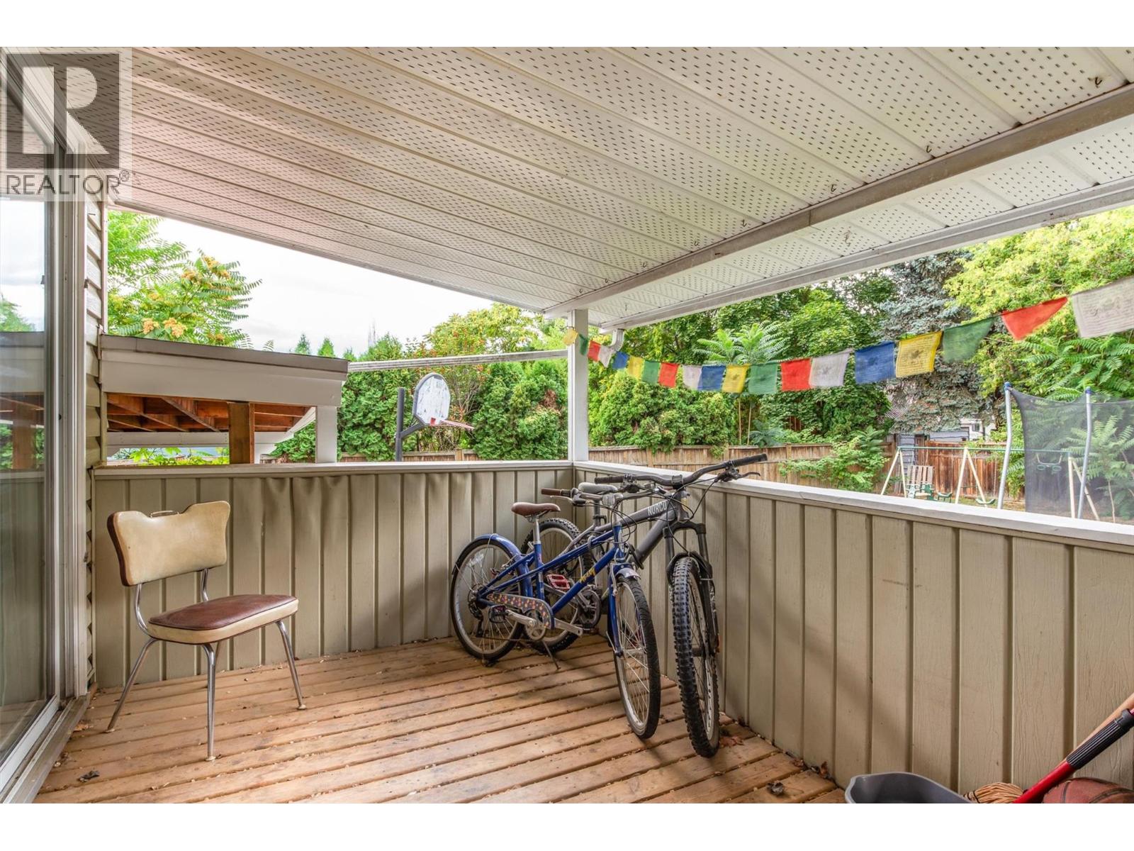 184 Snowsell Street North, Kelowna