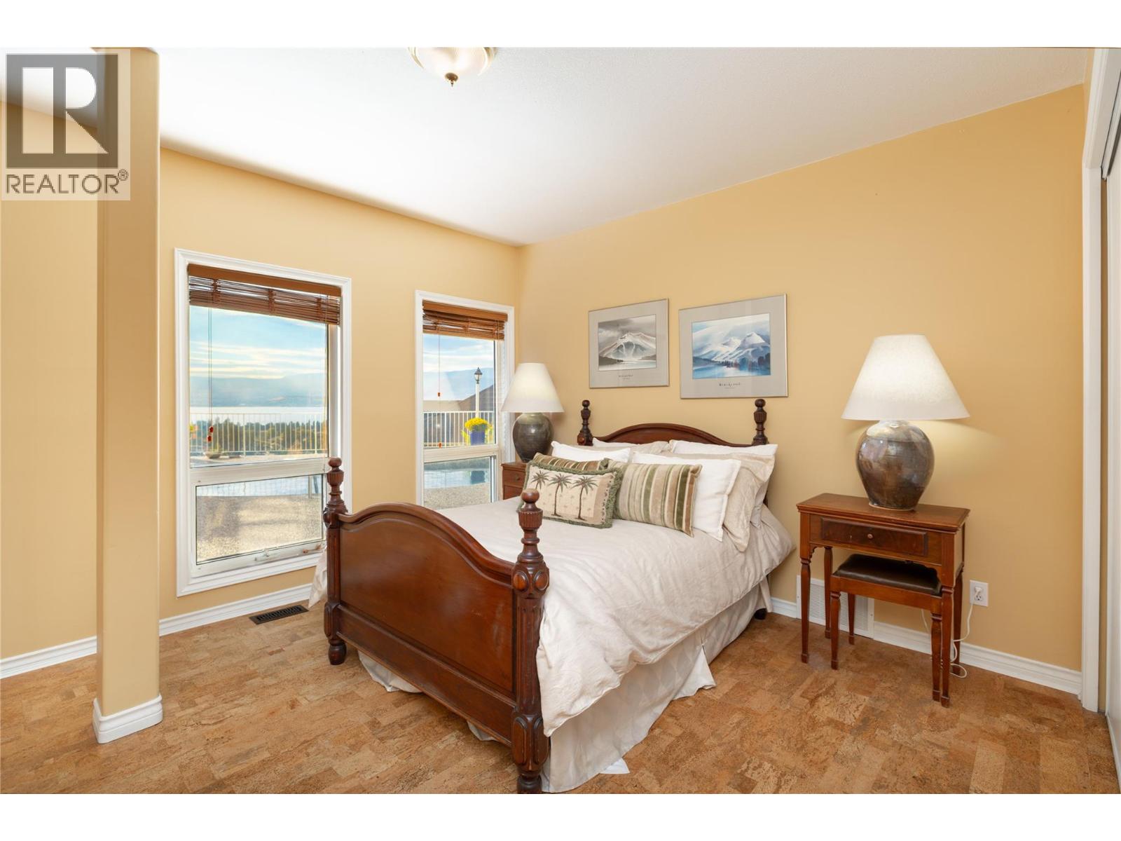  925 Westpoint Place, Kelowna