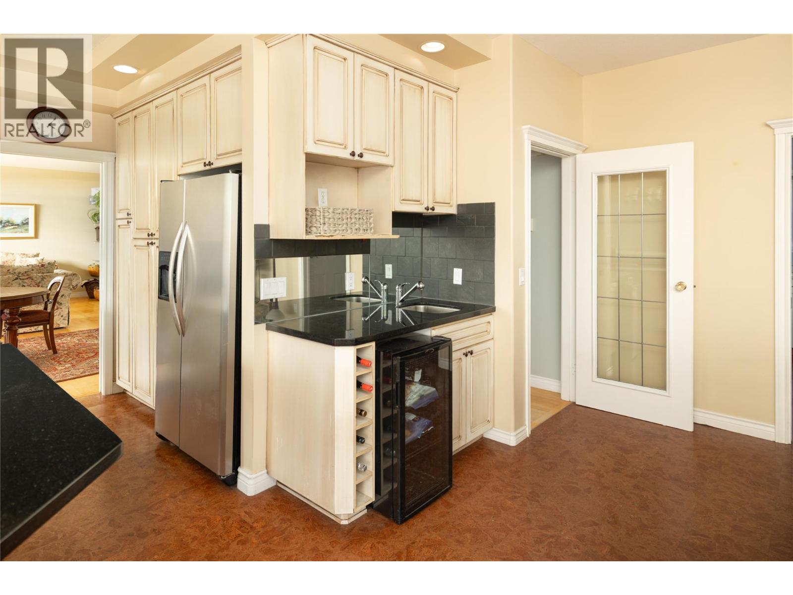  925 Westpoint Place, Kelowna