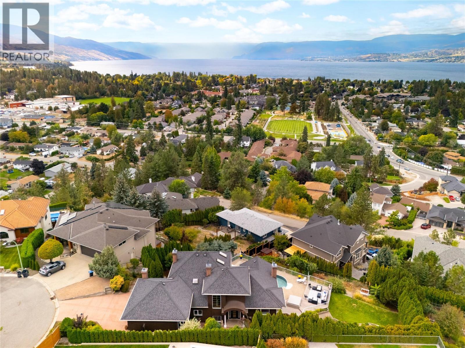  925 Westpoint Place, Kelowna