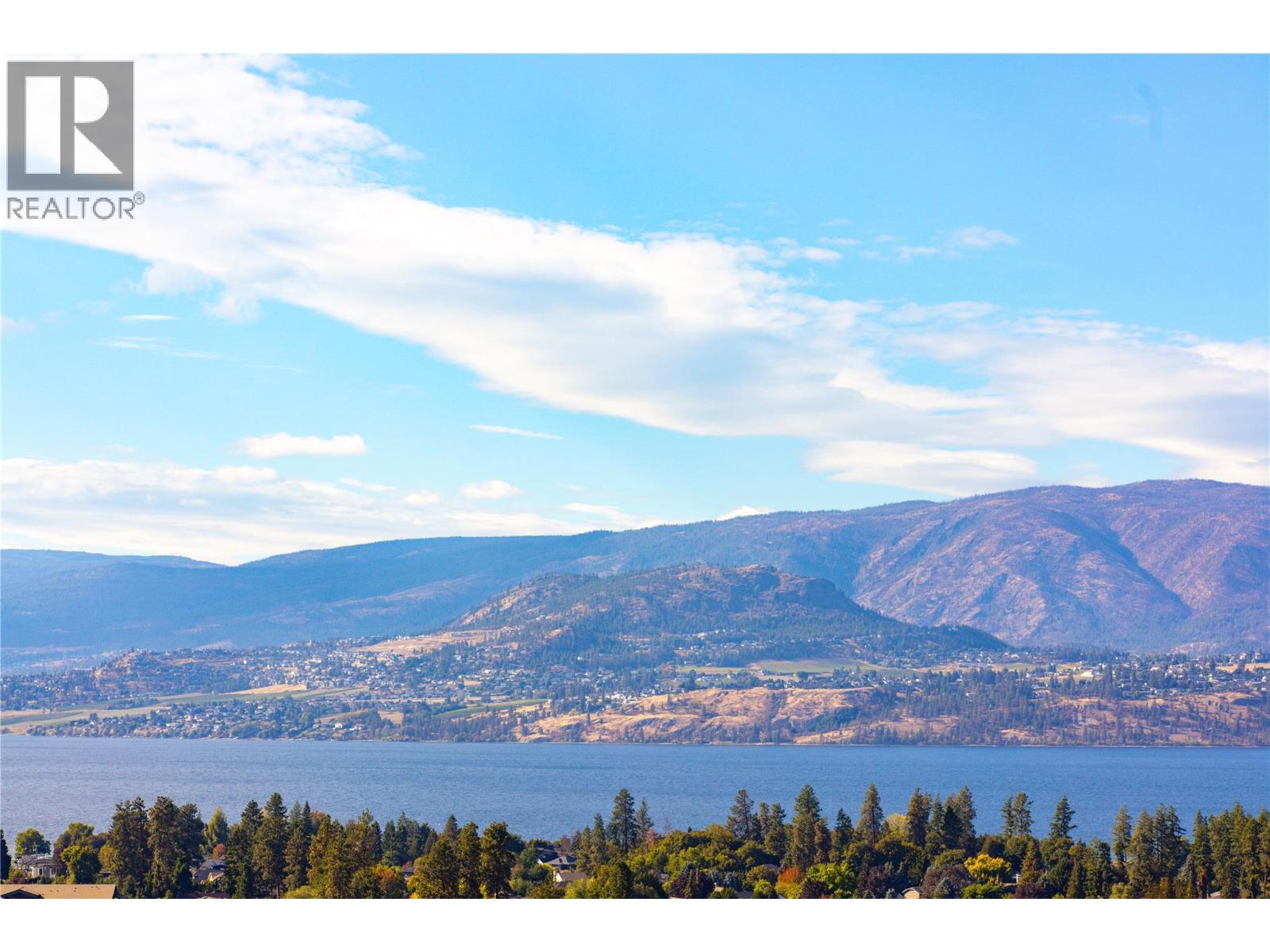  925 Westpoint Place, Kelowna