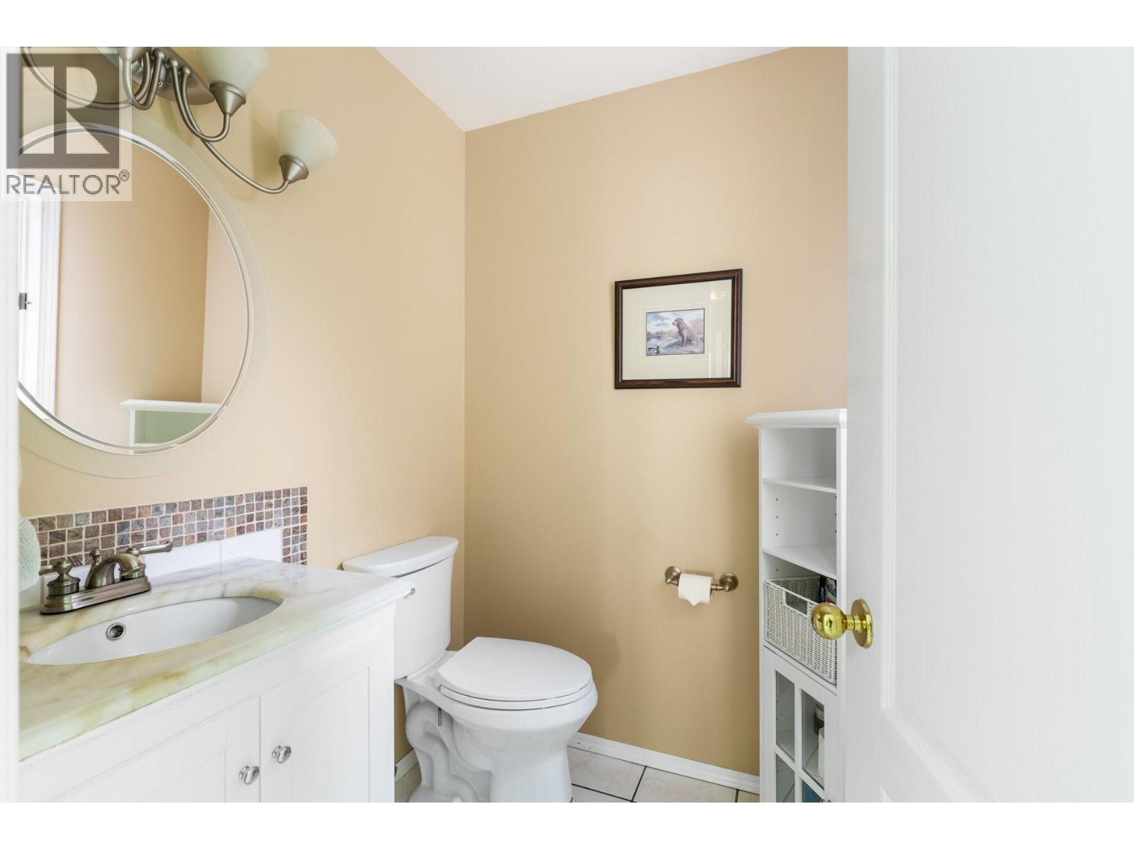  4188 6 Avenue, Peachland