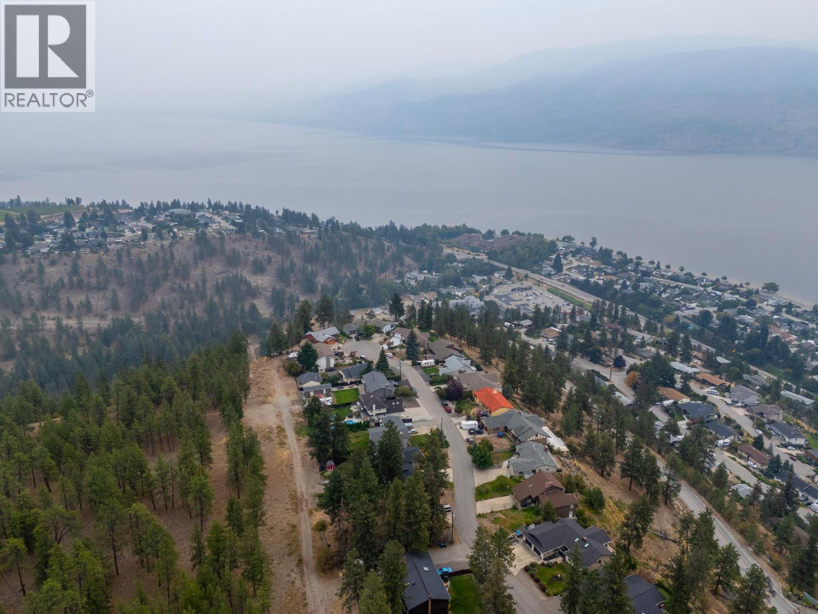  4188 6 Avenue, Peachland