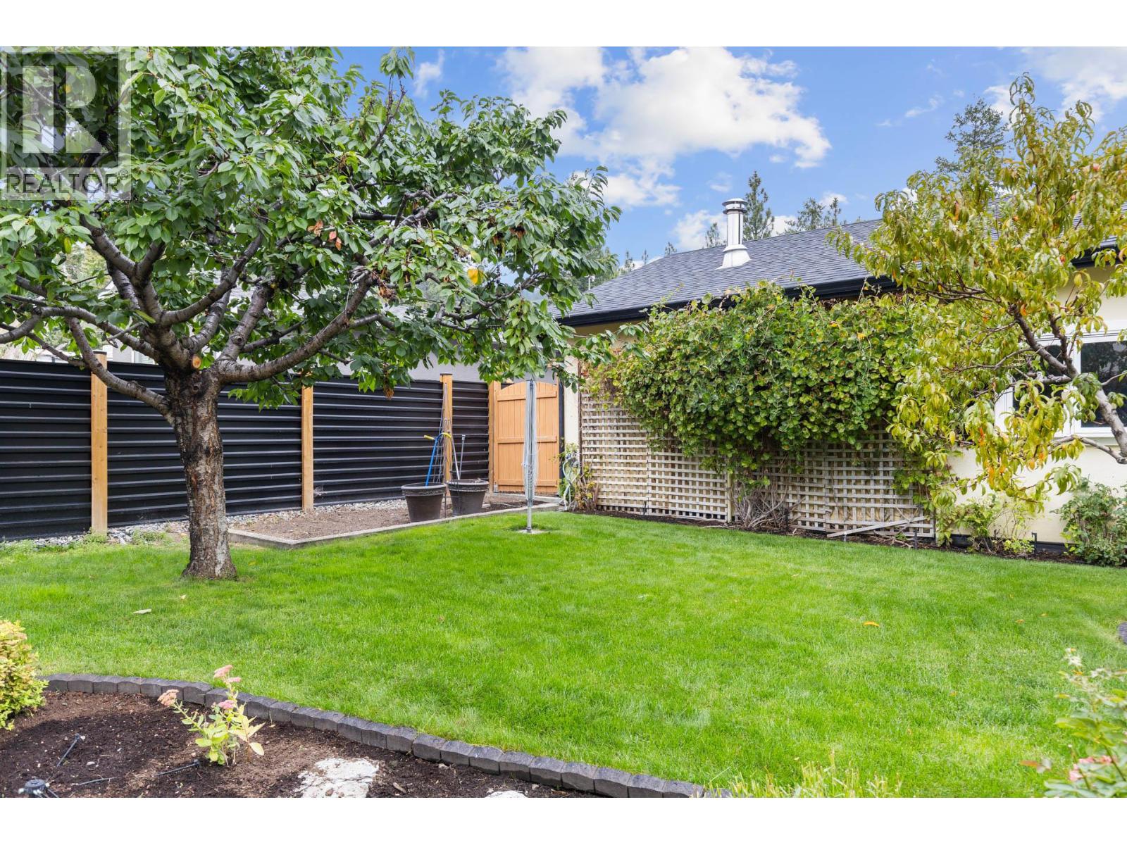  4188 6 Avenue, Peachland
