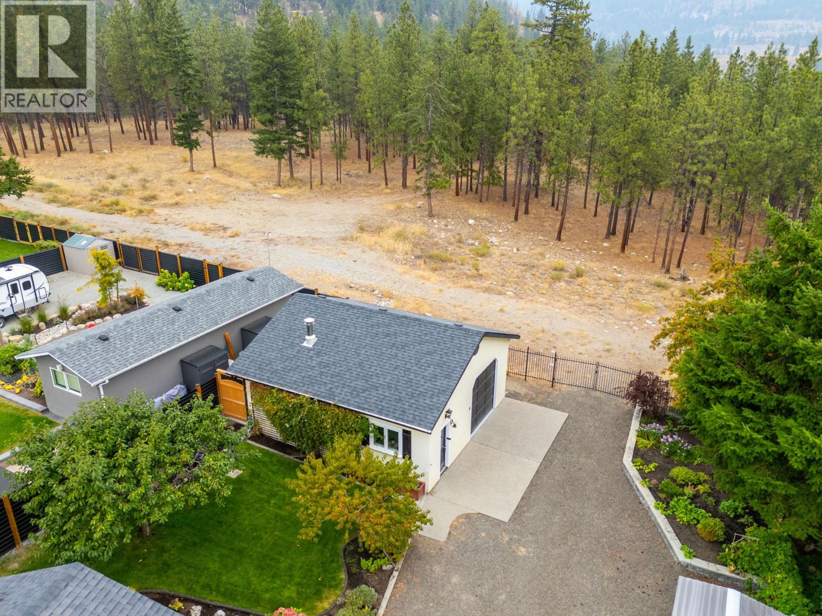  4188 6 Avenue, Peachland