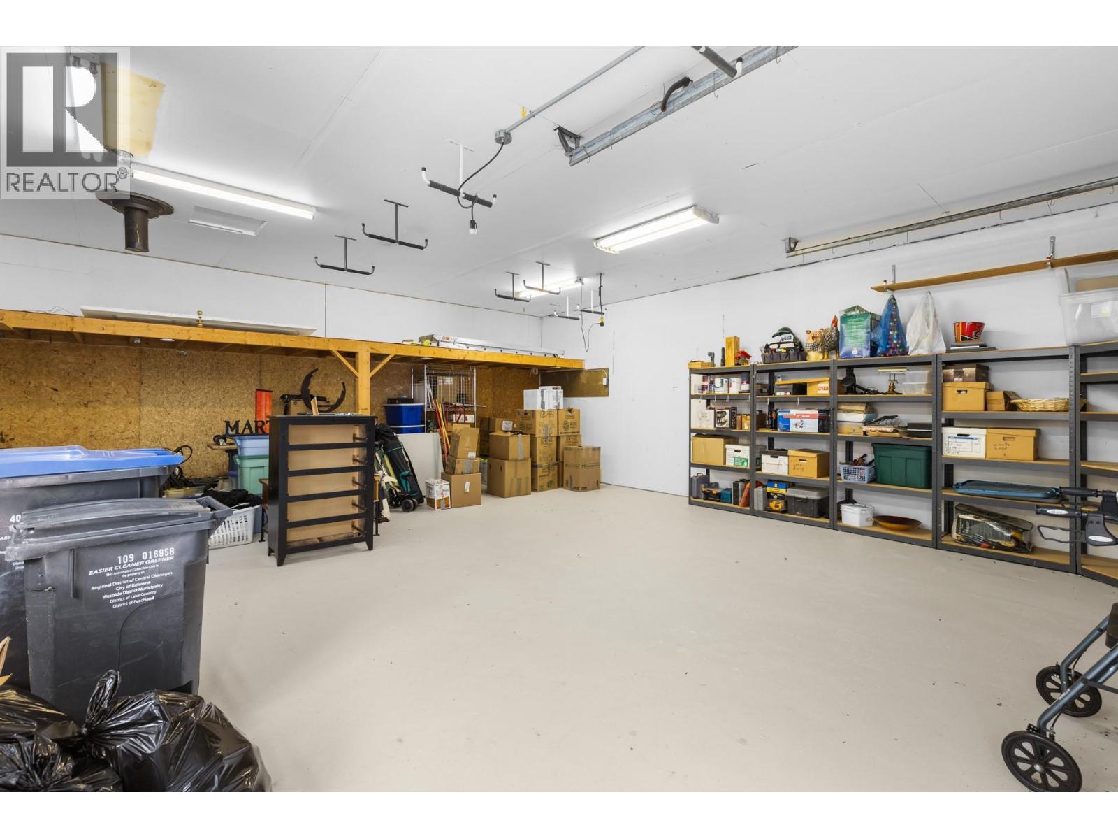  4188 6 Avenue, Peachland