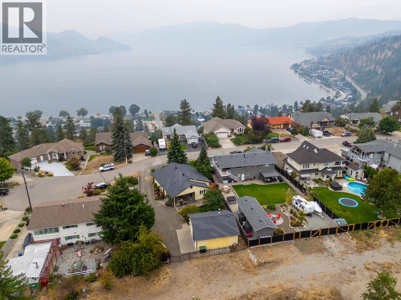  4188 6 Avenue, Peachland