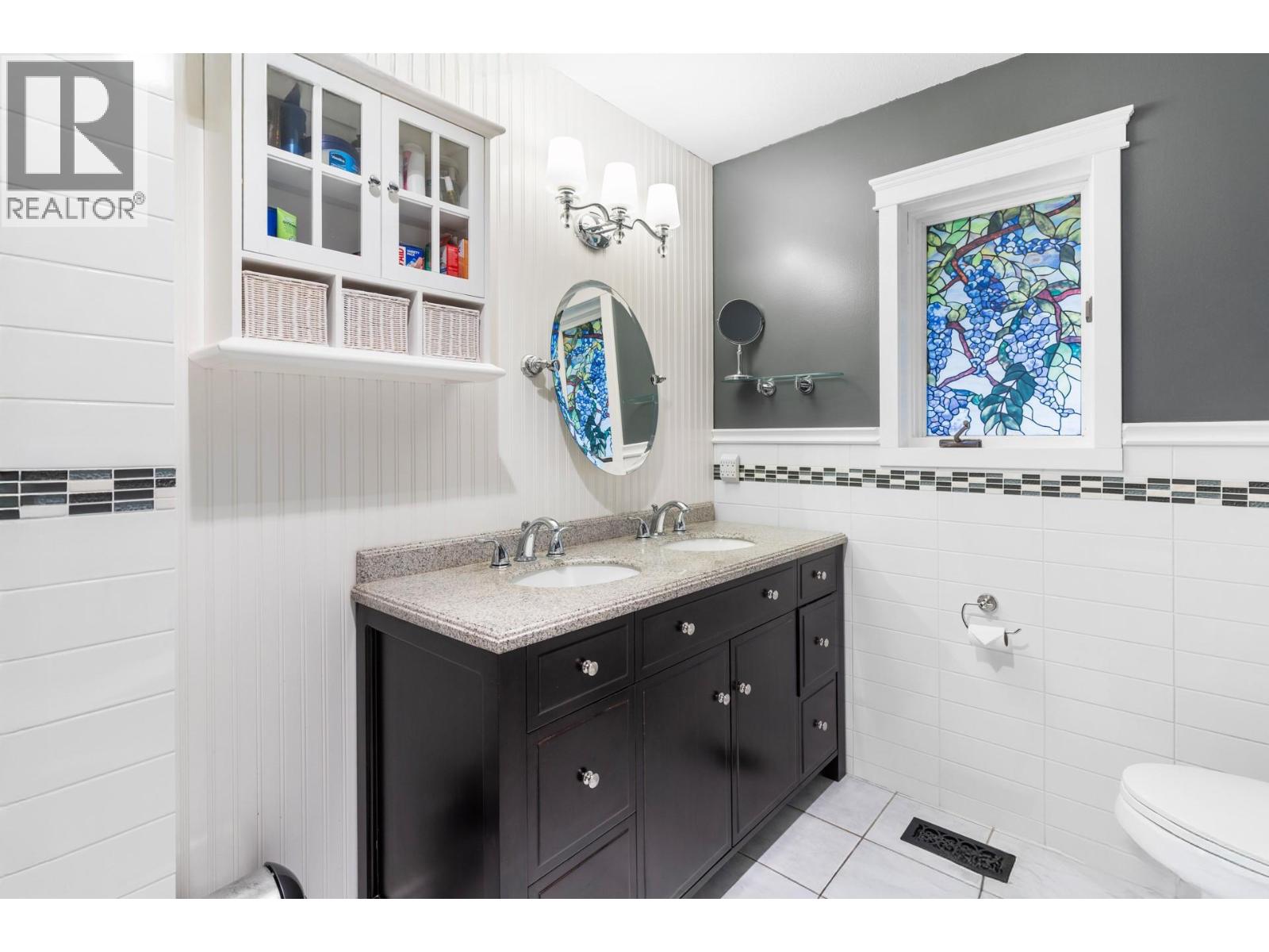  4188 6 Avenue, Peachland