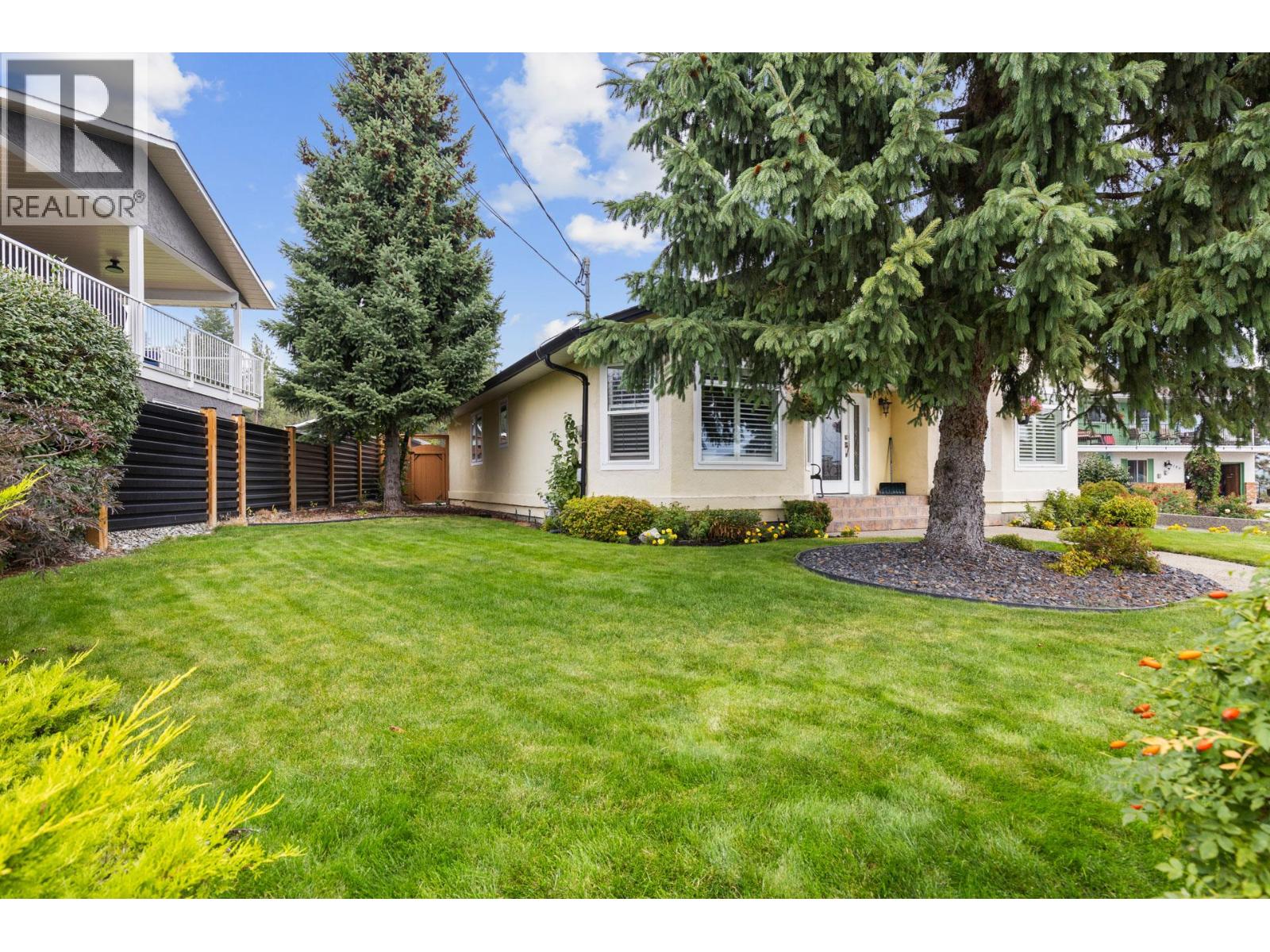  4188 6 Avenue, Peachland
