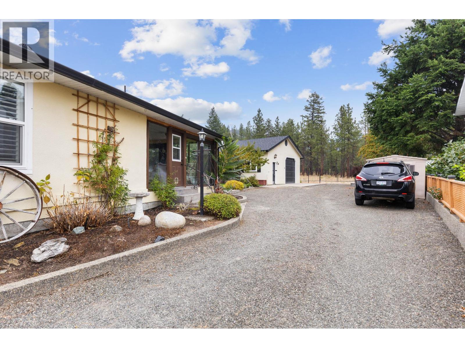  4188 6 Avenue, Peachland