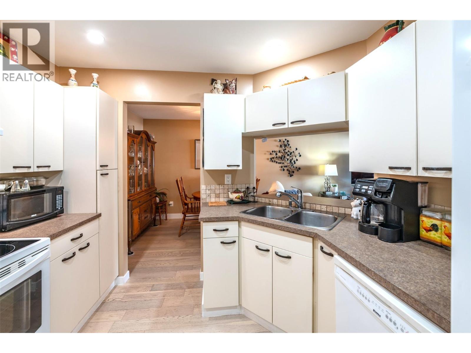 337 MCKINNEY Road Unit# 104, Oliver