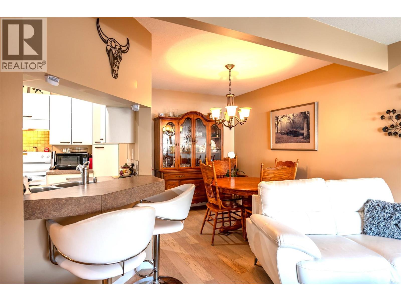 337 MCKINNEY Road Unit# 104, Oliver
