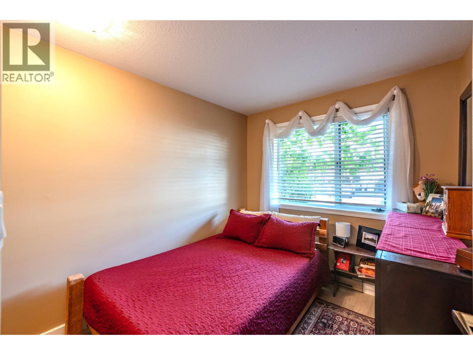 337 MCKINNEY Road Unit# 104, Oliver