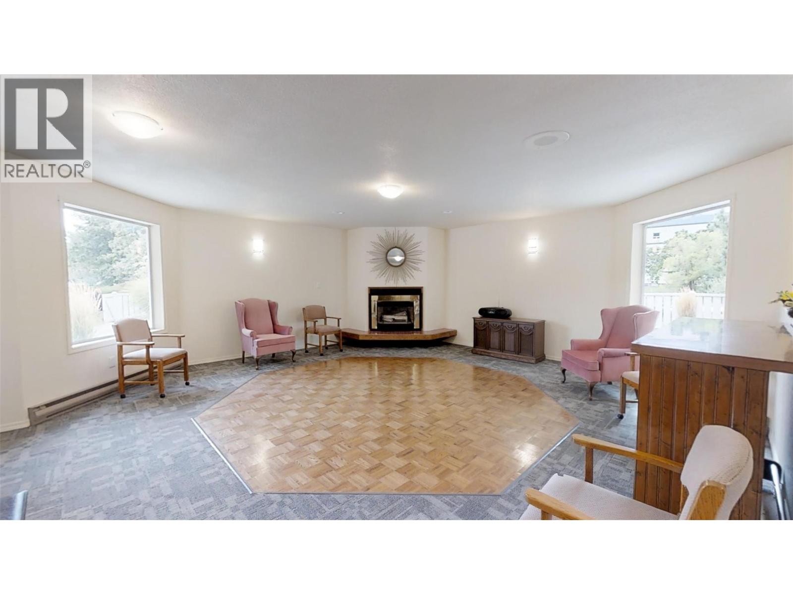 337 MCKINNEY Road Unit# 104, Oliver