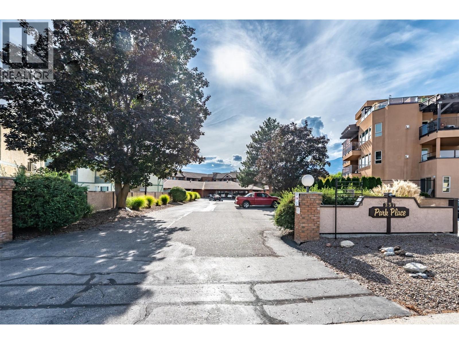 337 MCKINNEY Road Unit# 104, Oliver