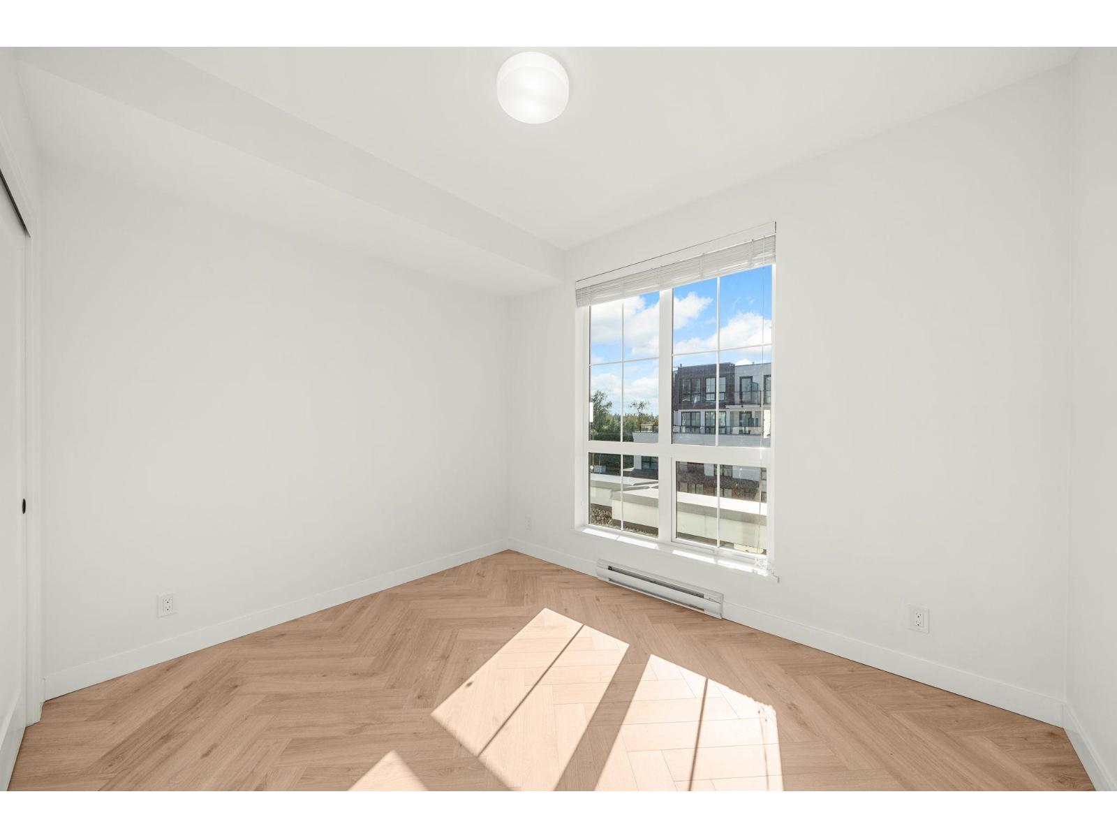504 8353 200A STREET, Langley