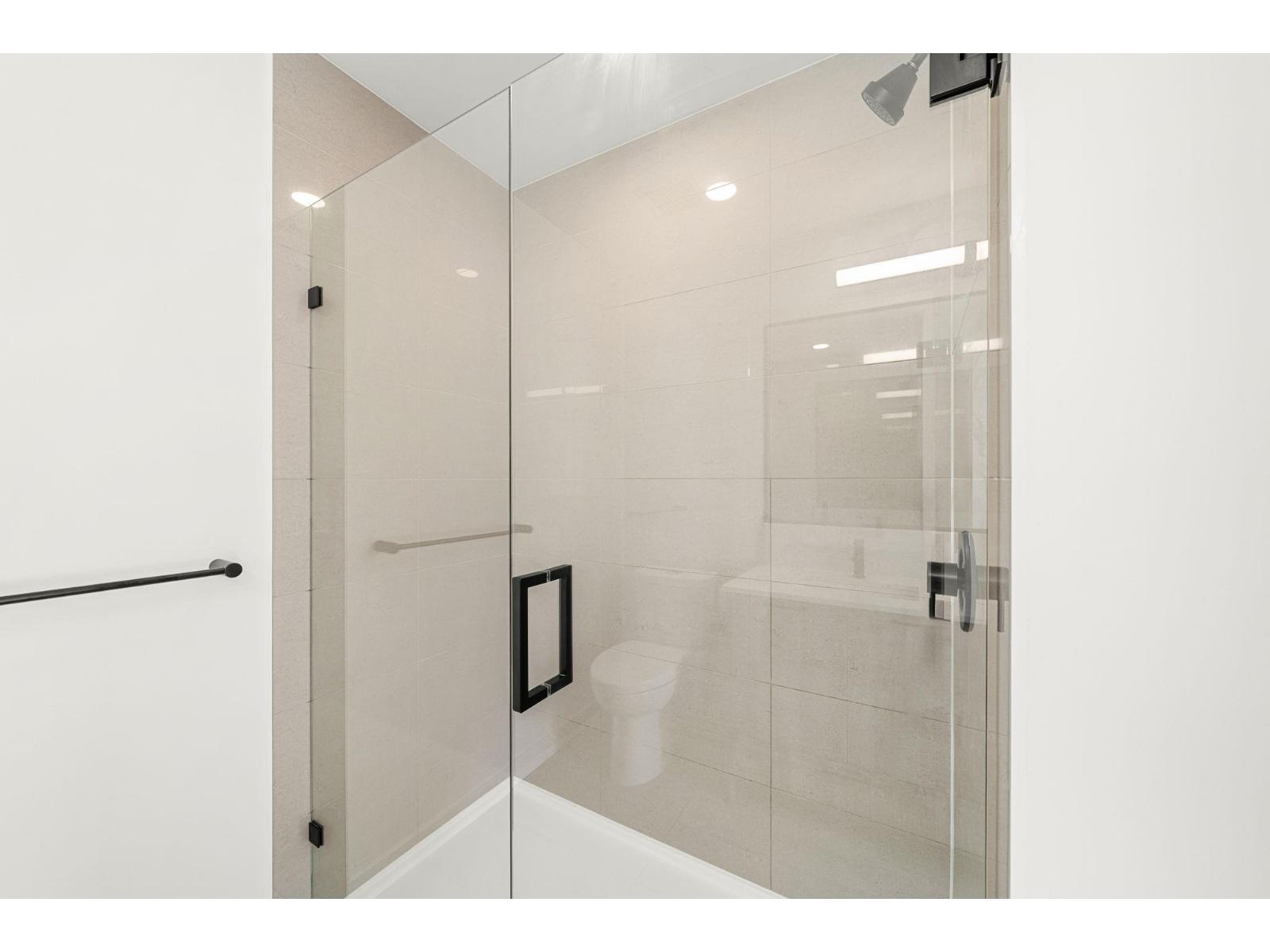 504 8353 200A STREET, Langley