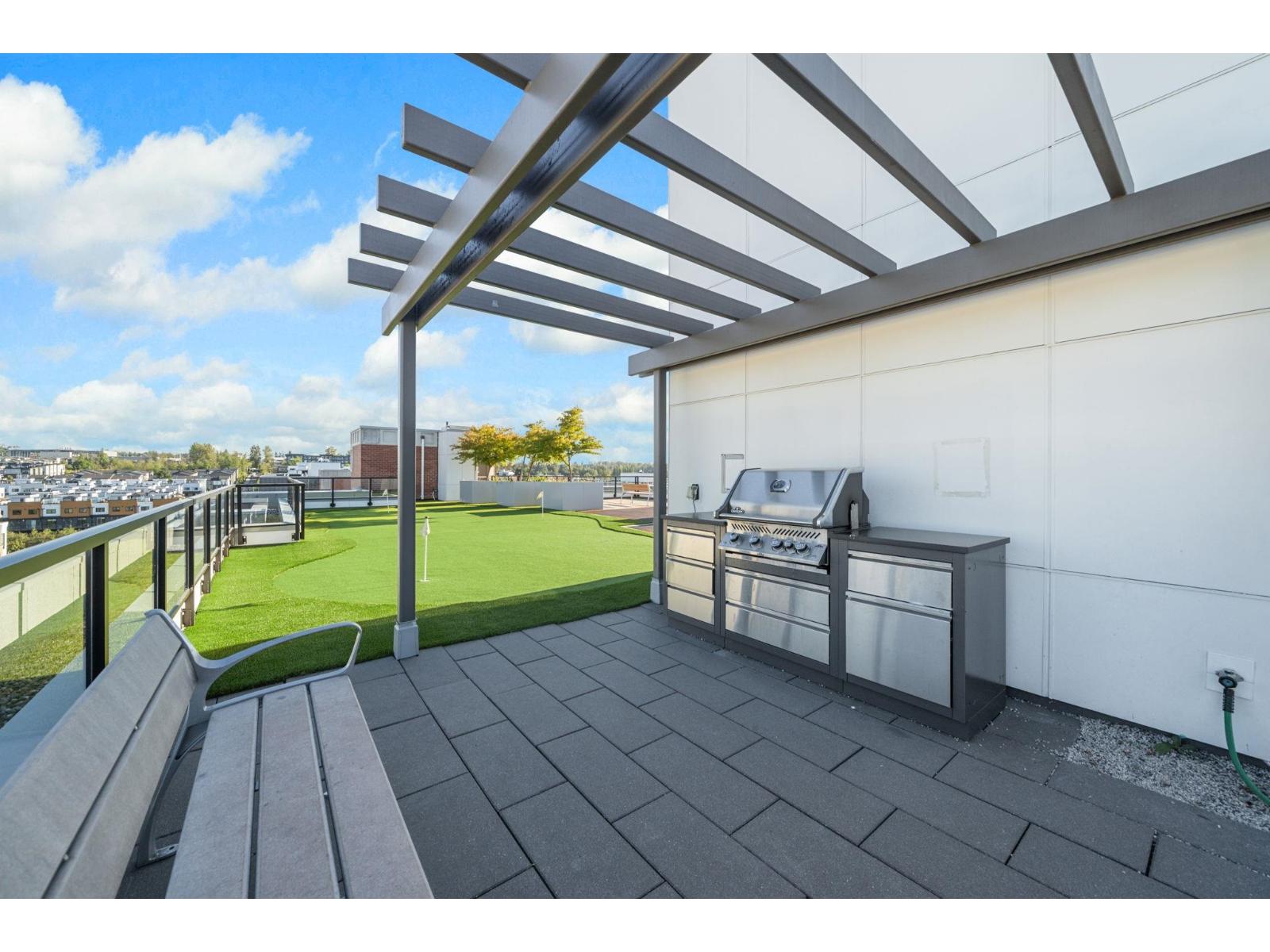 504 8353 200A STREET, Langley