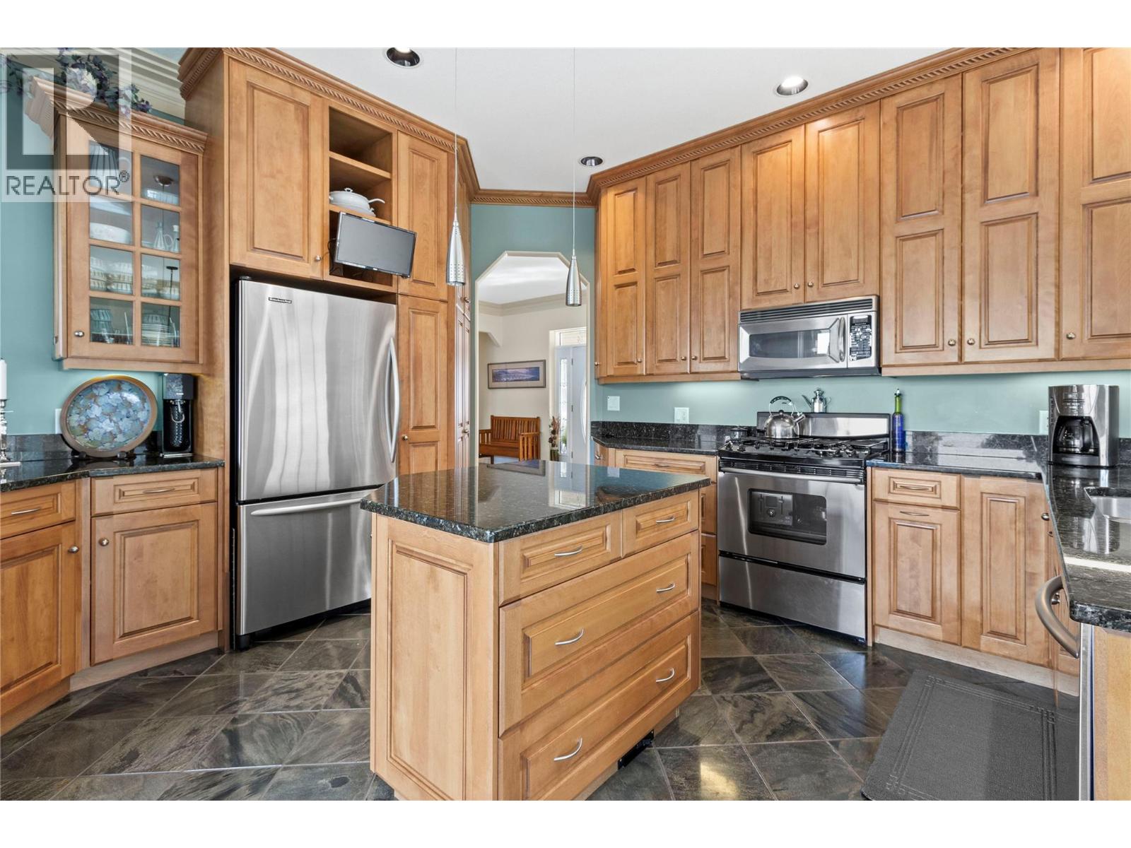  3676 McBride Road, Blind Bay